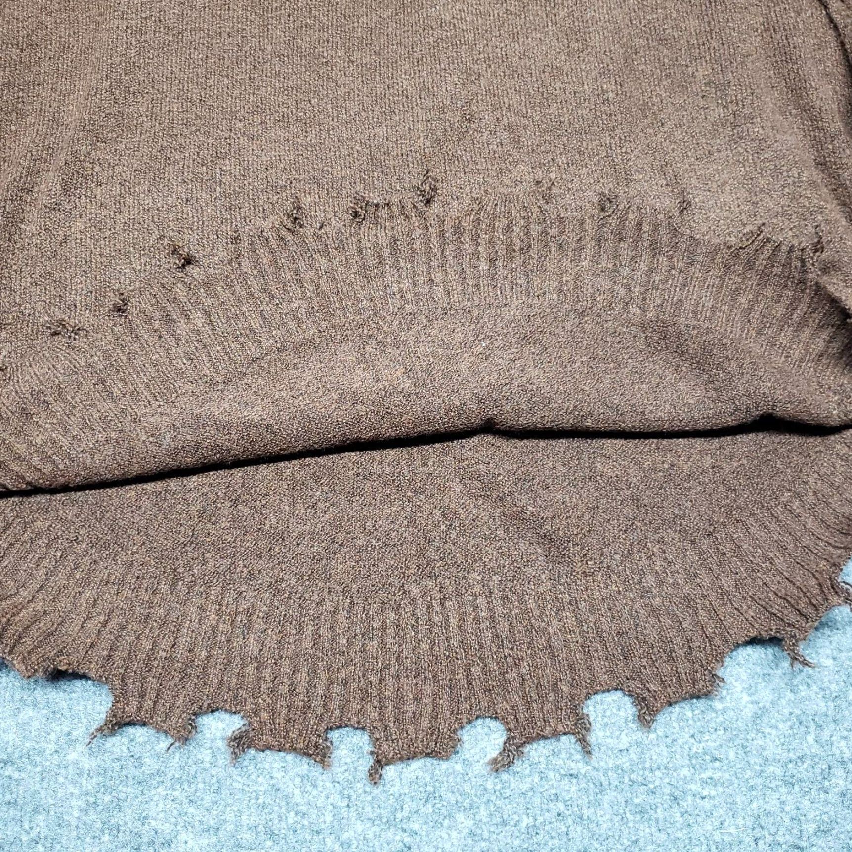 Vintage Rue21 Sweater Womens M Brown Long Sleeve V-Neck Scalloped Hem Pullover New Size M / US 6-8 / IT 42-44 - 6 Thumbnail