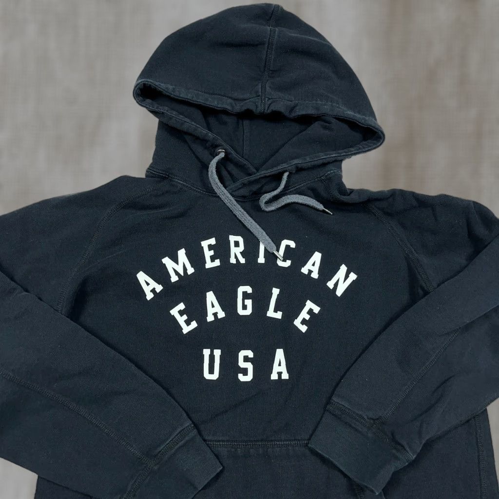 American Eagle Outfitters VINTAGE American Eagle Outfitters Hoodie Men Large Black Sweatshirt Spellout Pullover Retro USA Y2K Size US L / EU 52-54 / 3 - 1 Thumbnail
