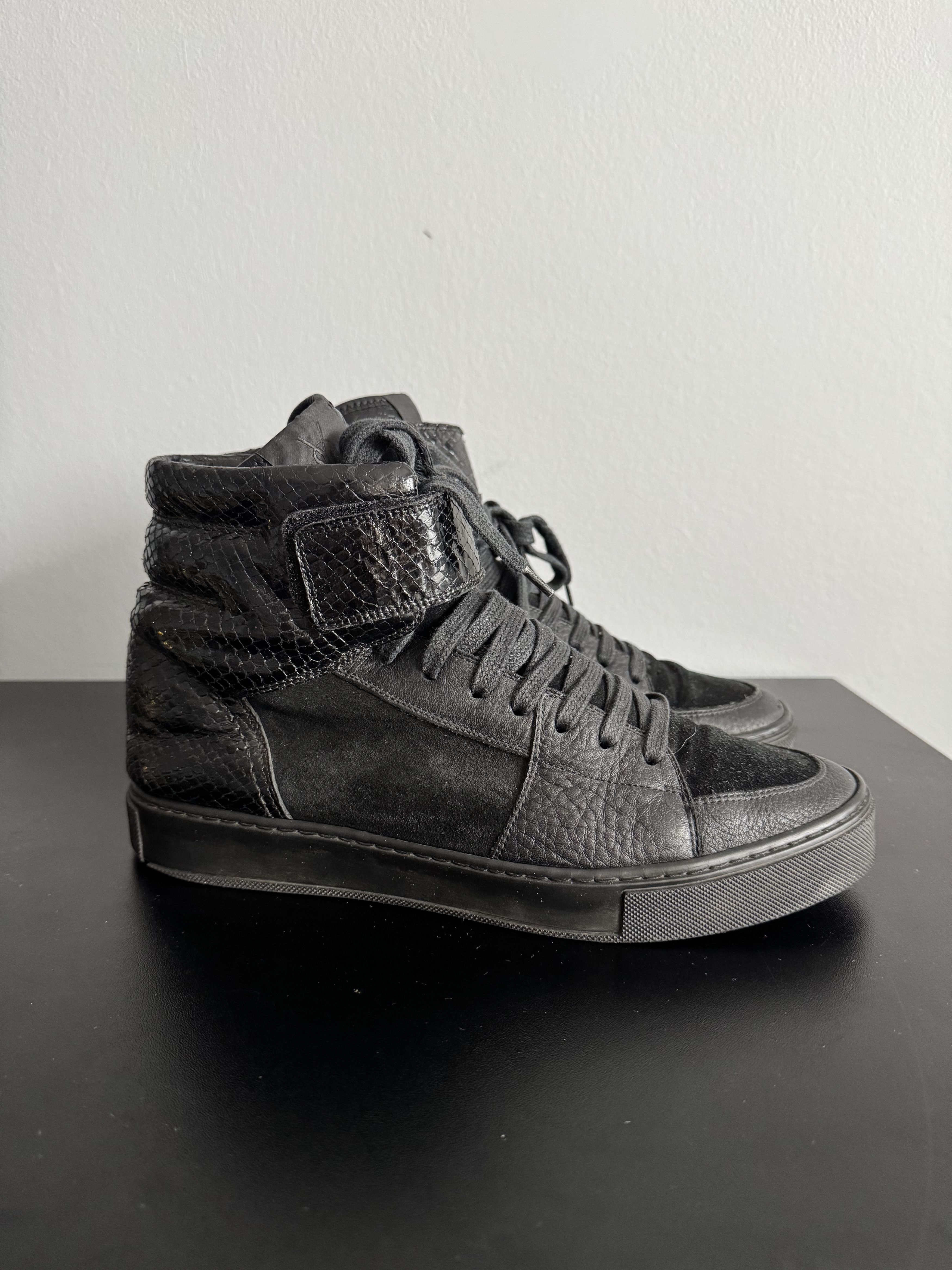 Yves Saint Laurent Yves Saint Laurent Black Suede Leather High Sneakers snake Size US 8 / EU 41 - 3 Thumbnail