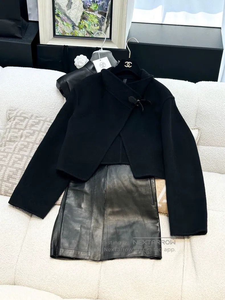 Hermes Black Sheepskin Dress with Cashmere Cloak Two-piece