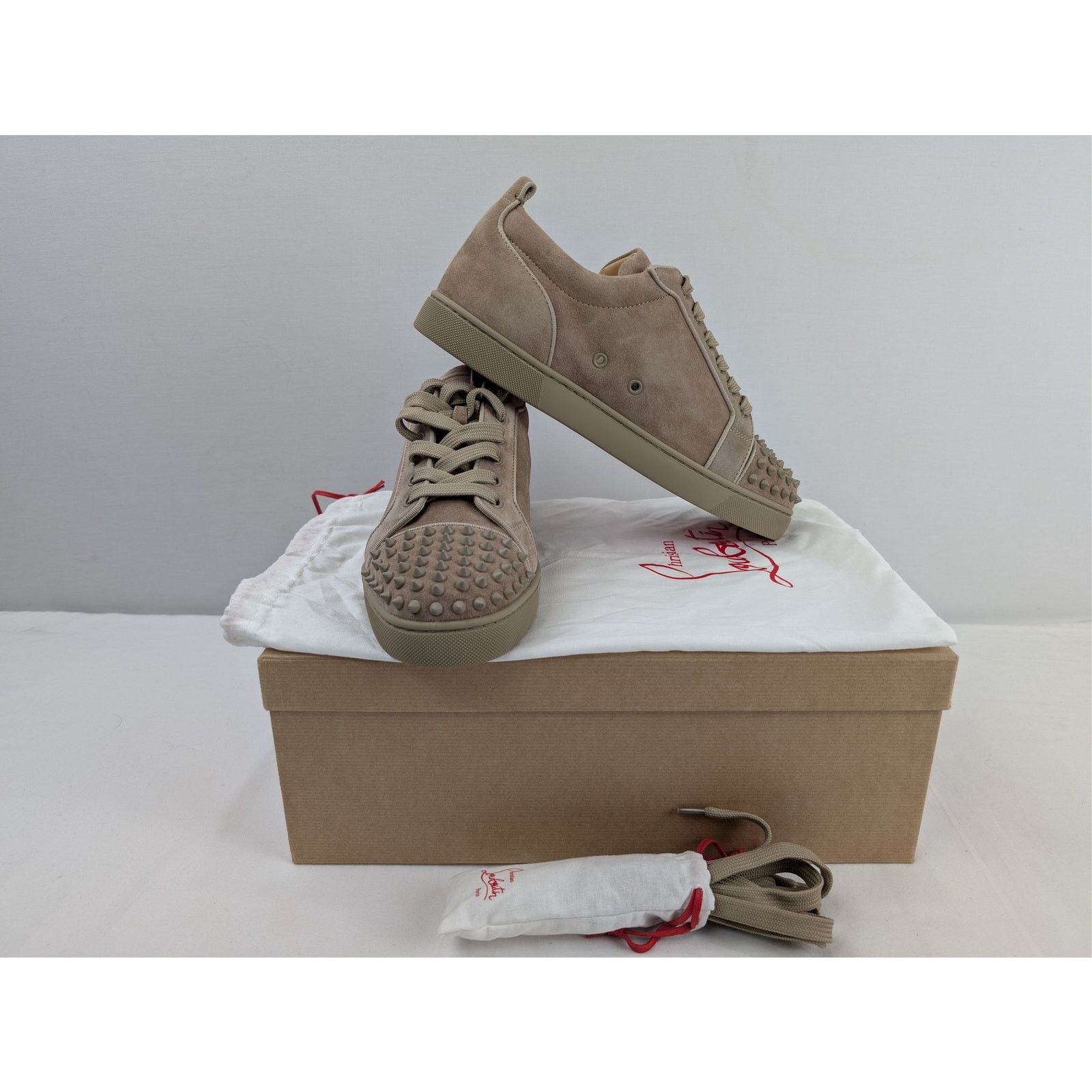 Christian Louboutin o1rshd1 Louis Junior Spikes Orlato Sneakers in Brown Size US 10 / EU 43 - 19 Thumbnail