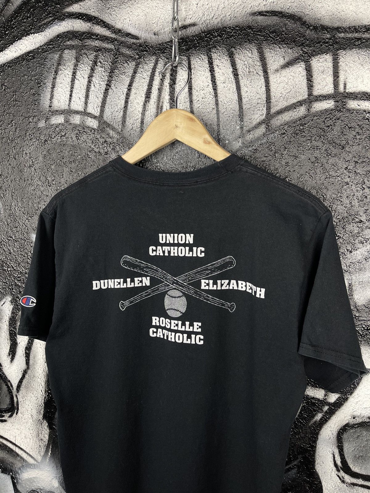 Champion Champion Vikings Classic Vintage Black T-Shirt Men’s Size M Size US M / EU 48-50 / 2 - 10 Thumbnail