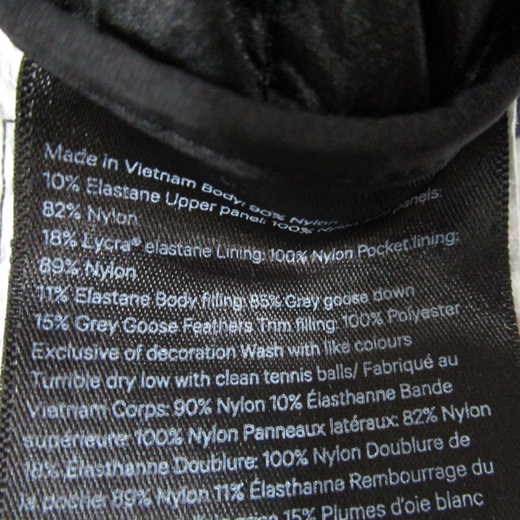 Lululemon Lululemon Athletica Vest Women Black Down Quilted Zip Insulated Reflective Logo Size 8 Varsity Running Vest (8) Size M / US 6-8 / IT 42-44 - 3 Thumbnail