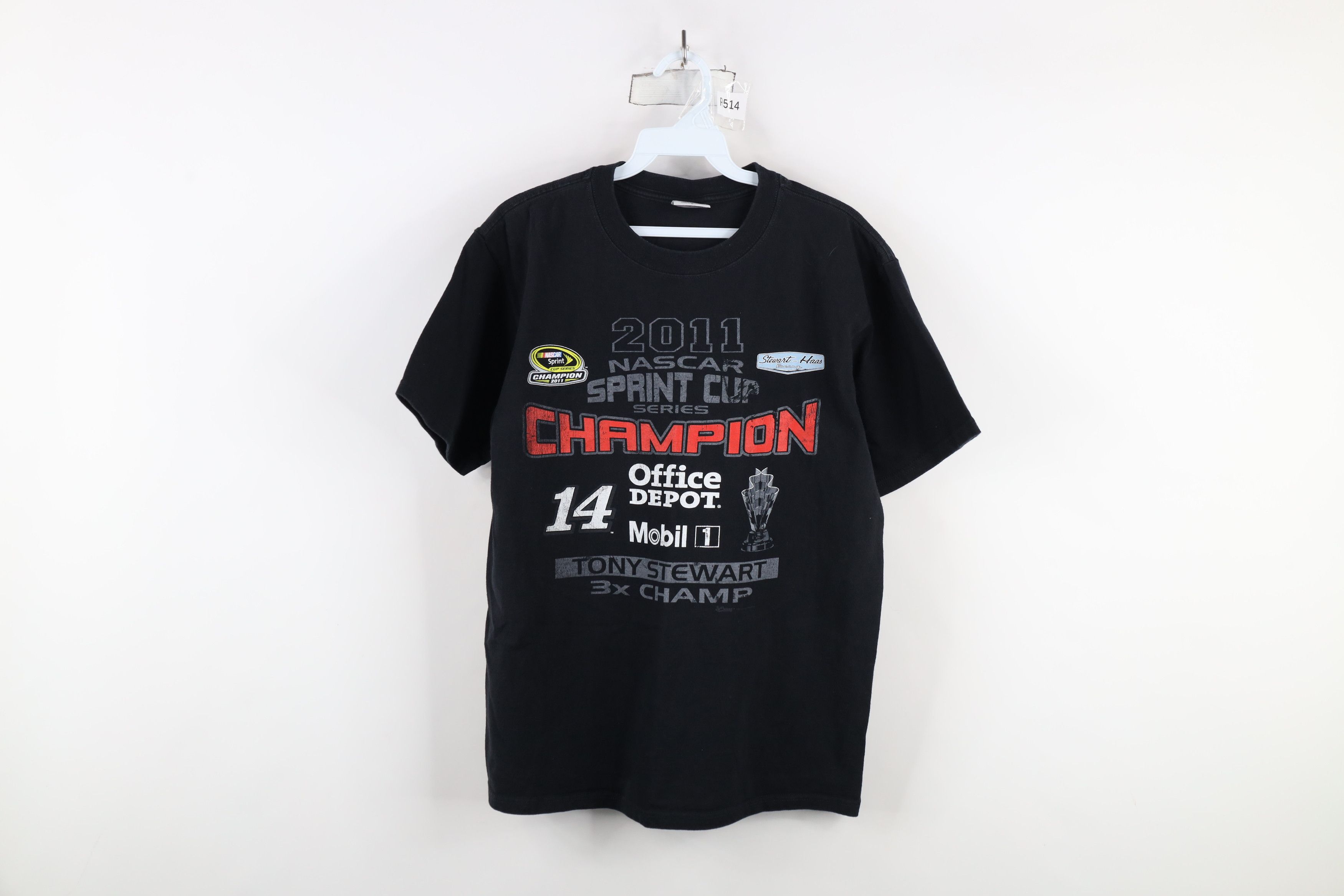 Vintage Vintage Y2K NASCAR Series Champ Tony Stewart Racing T-Shirt Size US M / EU 48-50 / 2 - 1 Thumbnail