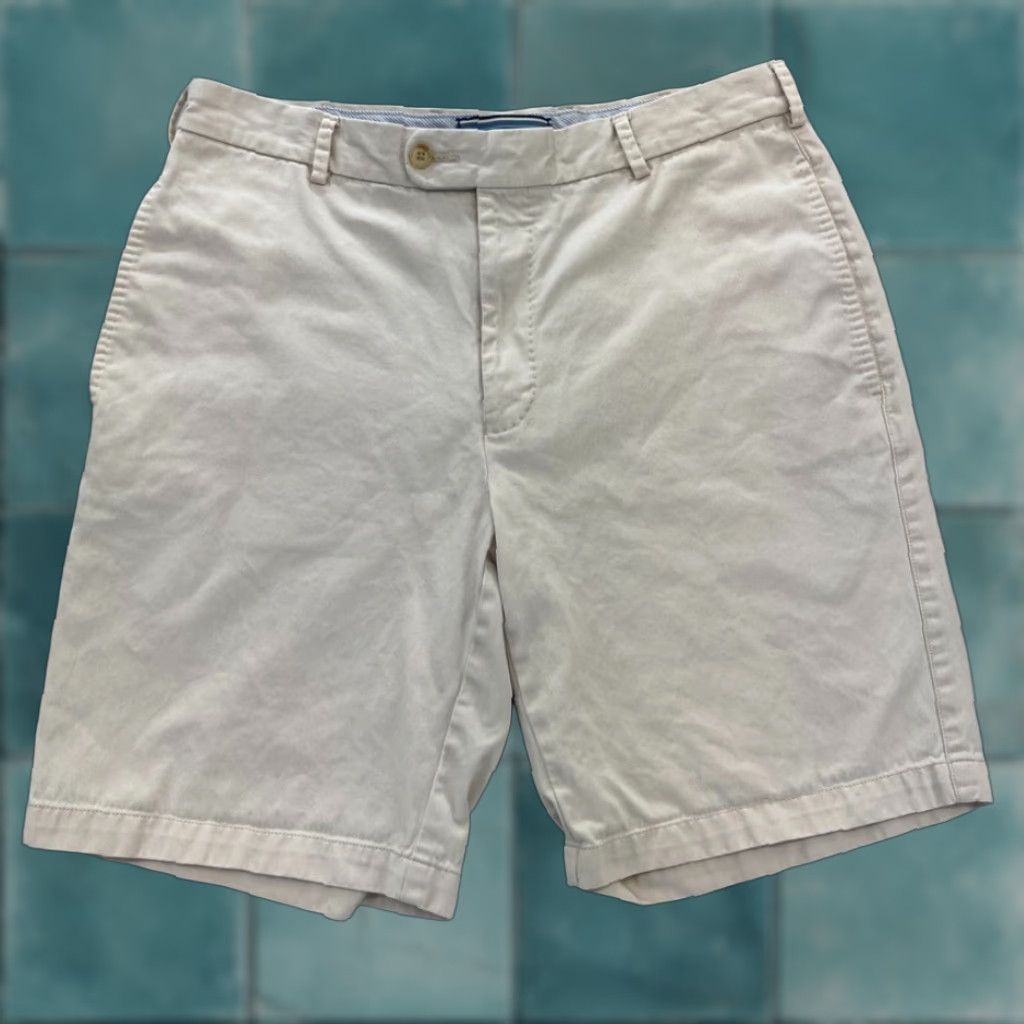 Peter Millar Peter Millar Shorts Mens 32 White Pima Cotton Flat Front Chino Short Mid Rise 9" Size US 32 / EU 48 - 1 Thumbnail