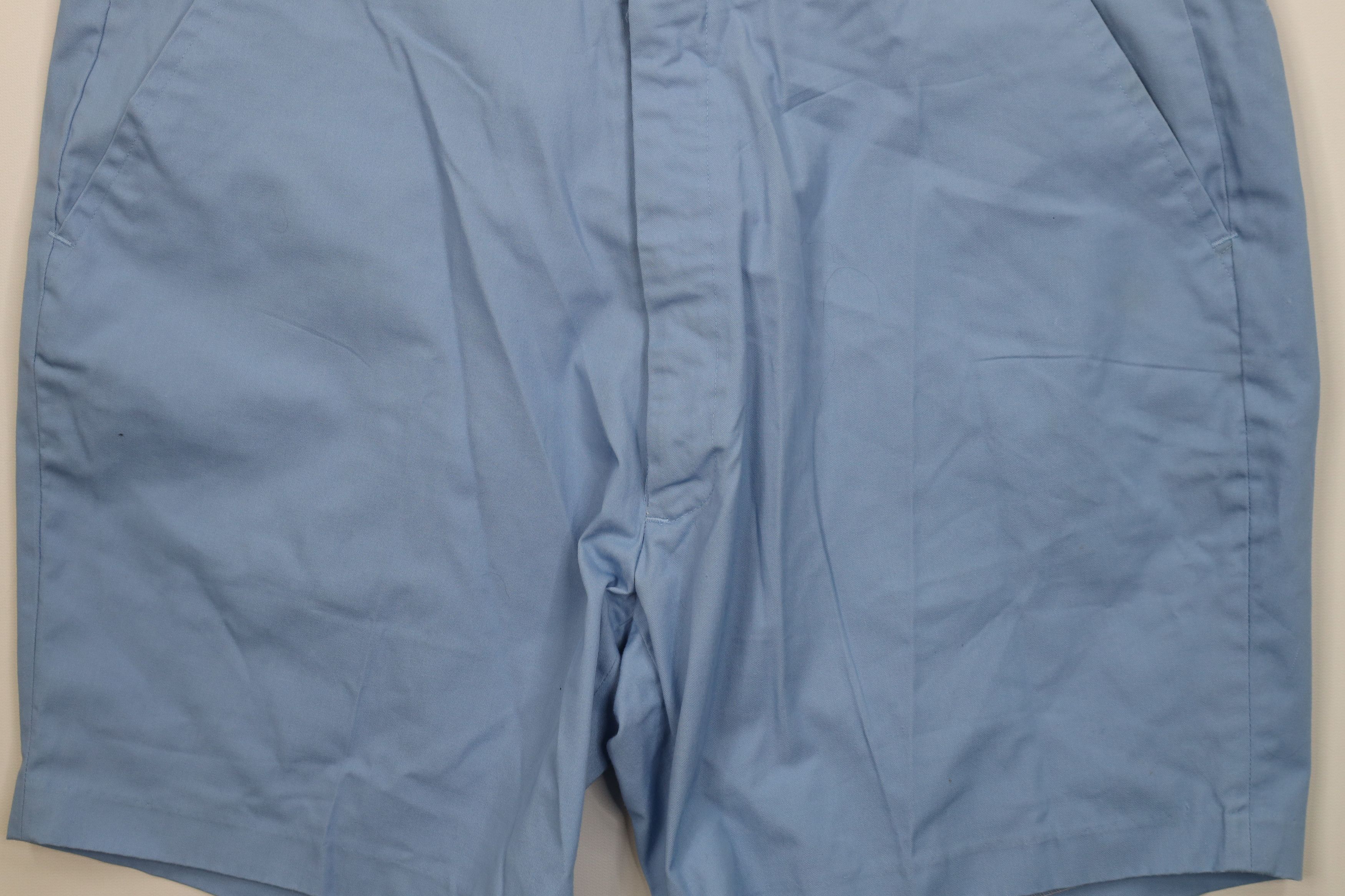 Vintage Vintage 70s Streetwear Above Knee Chino Shorts Carolina Blue Size US 36 / EU 52 - 3 Thumbnail