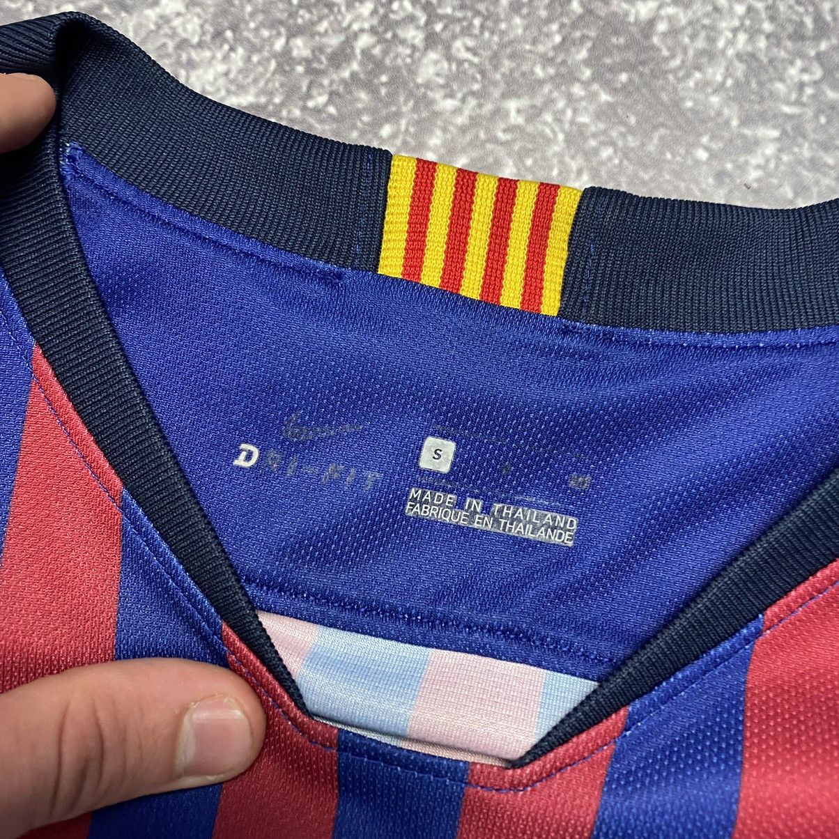 Other Men’s Nike FC Barcelona Origi football player jersey Size US S / EU 44-46 / 1 - 11 Thumbnail