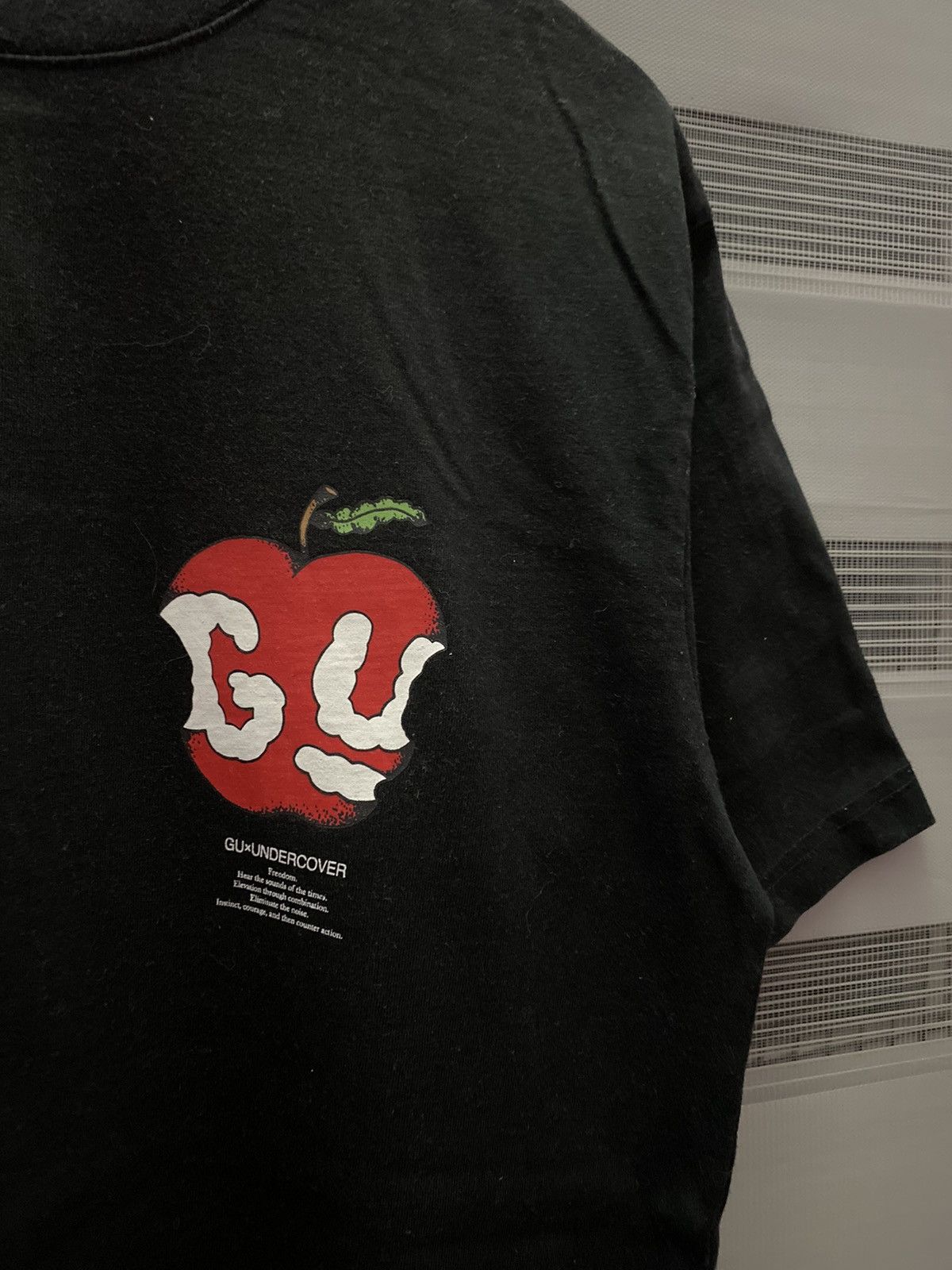 Japanese Brand Japanese Brand Gu x Undercover Pop Art Street Tshirt Size US M / EU 48-50 / 2 - 2 Thumbnail