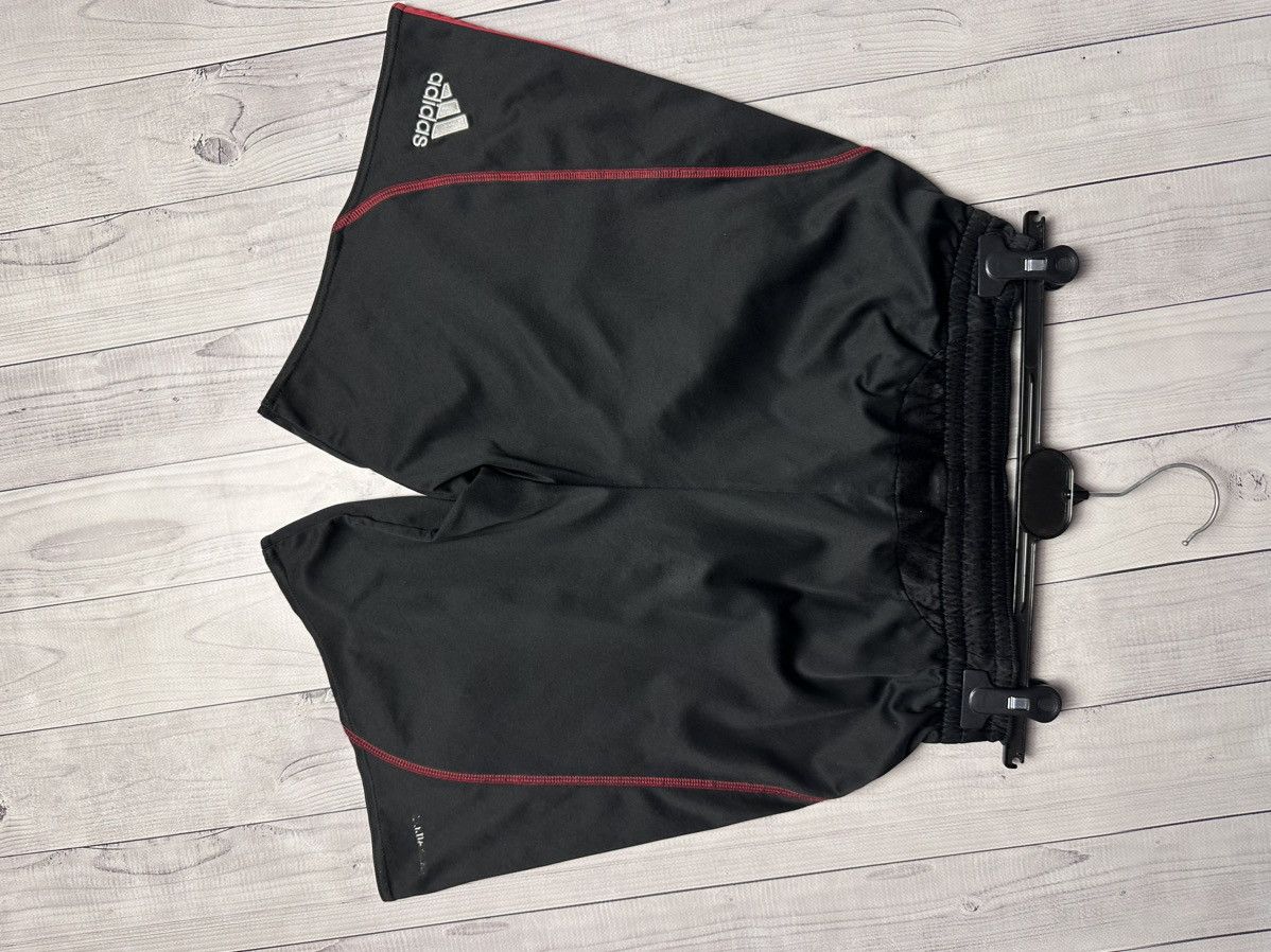 Vintage Vintage adidas Ajax soccer shorts size M Size US 32 / EU 48 - 6 Thumbnail