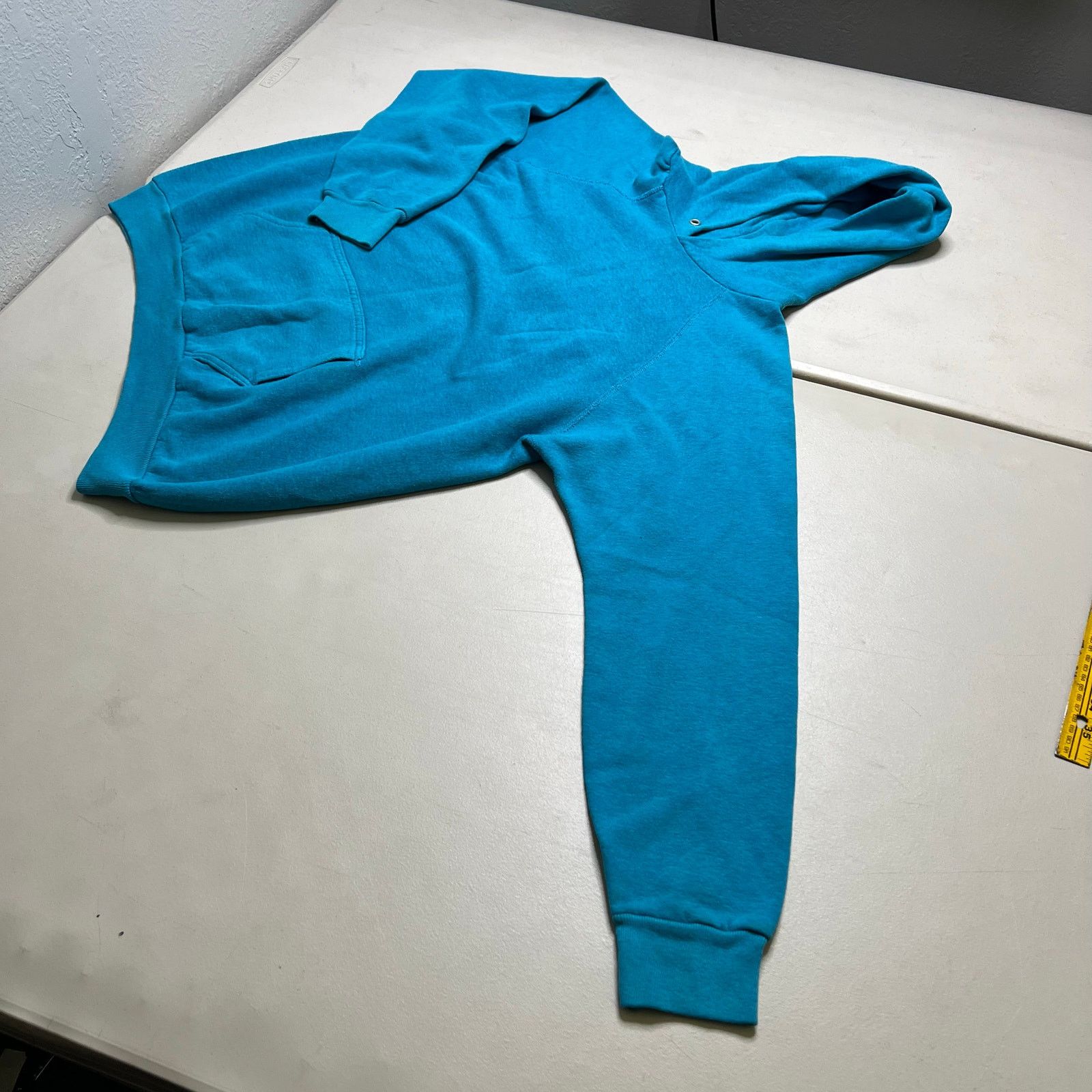 Vintage Vintage 70s Aqua Blue Raglan Hoodie Pullover Sweatshirt L Size US L / EU 52-54 / 3 - 3 Thumbnail
