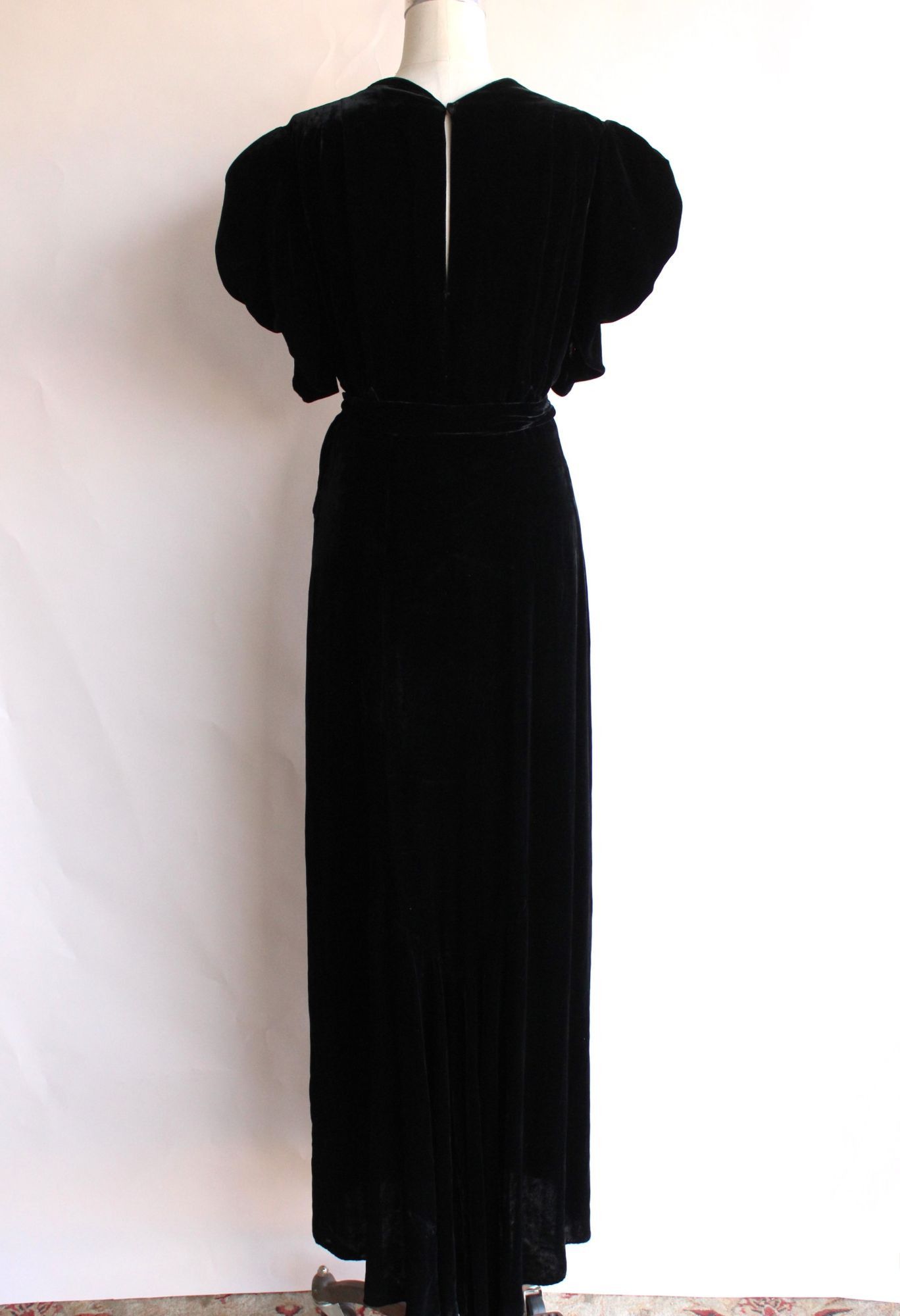 Vintage Vintage 1930s Dress, Kiviette Black Silk Velvet Rare Full Le Size M / US 6-8 / IT 42-44 - 10 Thumbnail