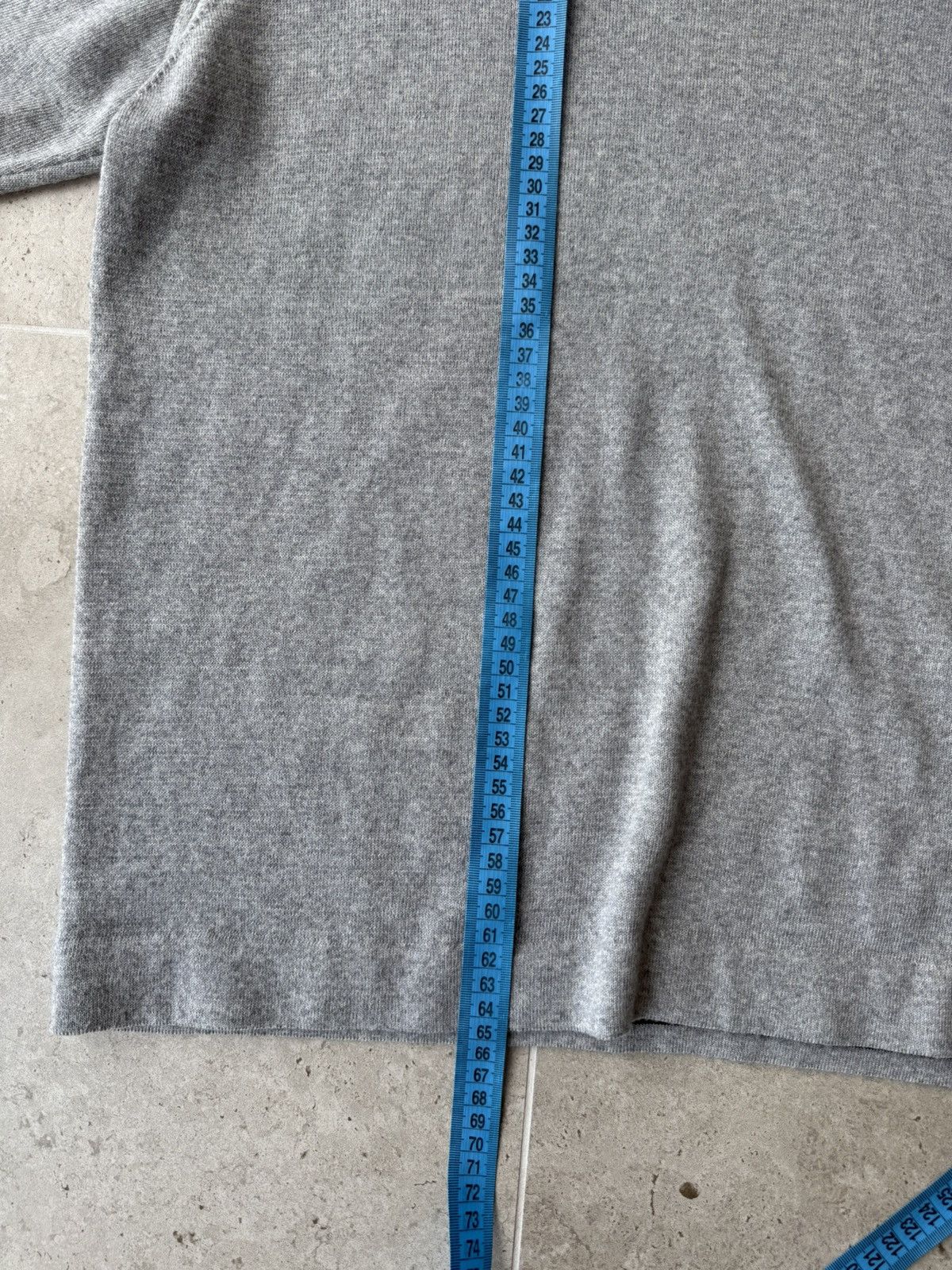 Lyle & Scott Lyle & Scott V-Neck Sweater – Grey Size US M / EU 48-50 / 2 - 10 Thumbnail
