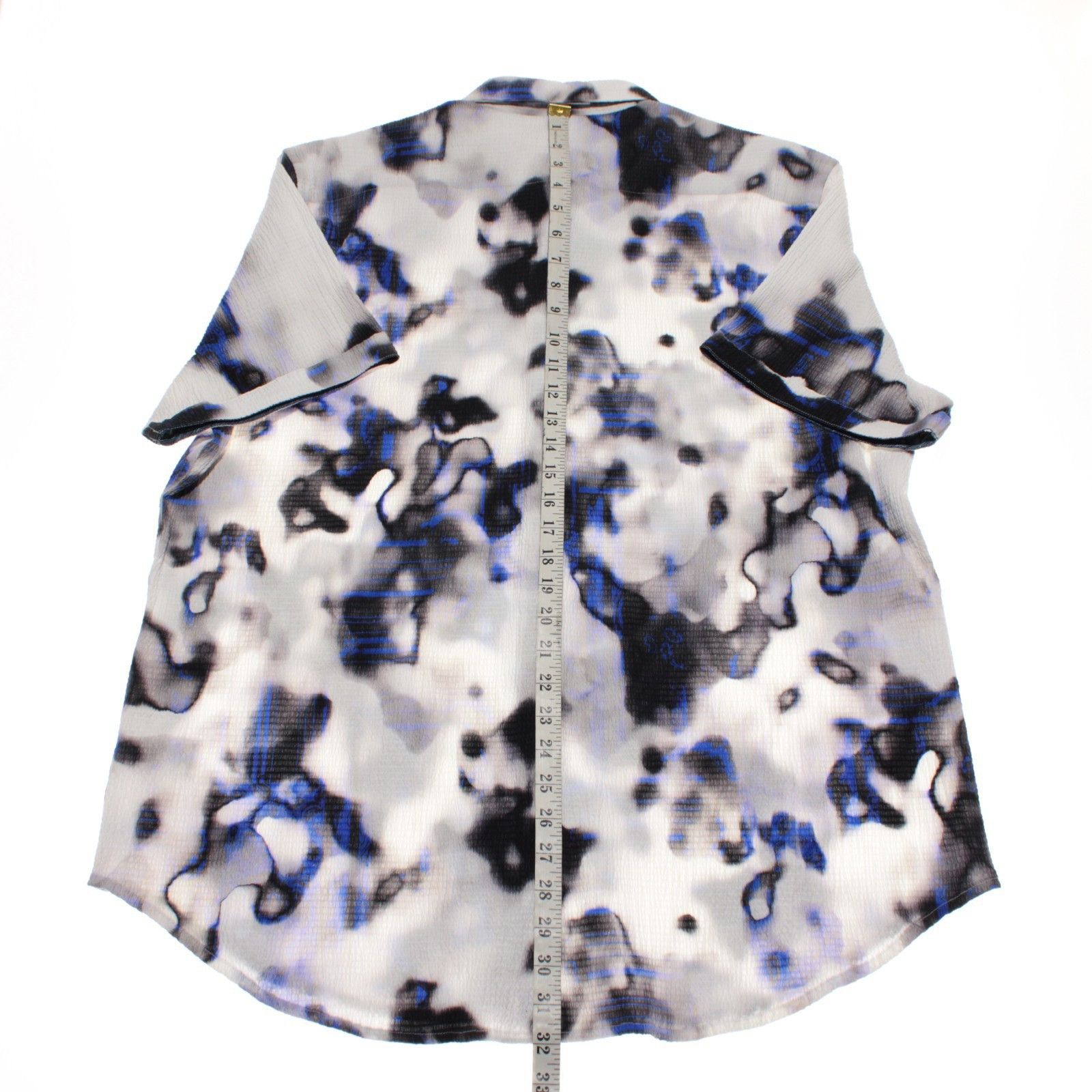 Robert Graham Robert Graham New with tags Shirt Size XL US In White Size US XL / EU 56 / 4 - 8 Thumbnail
