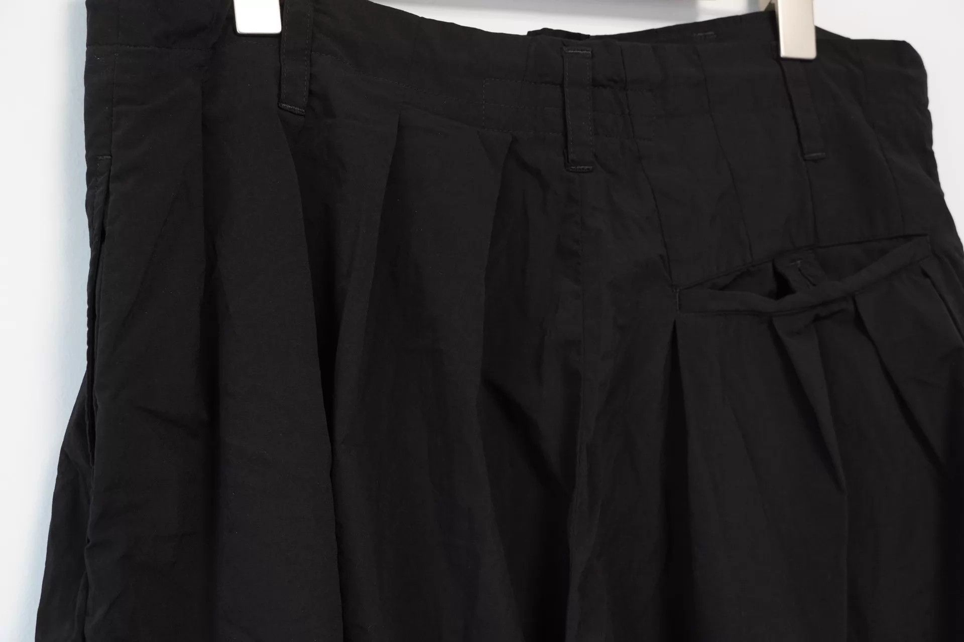 Yohji Yamamoto Yohji Yamamoto 19SS Drawstring Pleated Balloon Pants SZ 2 Size US 32 / EU 48 - 6 Thumbnail