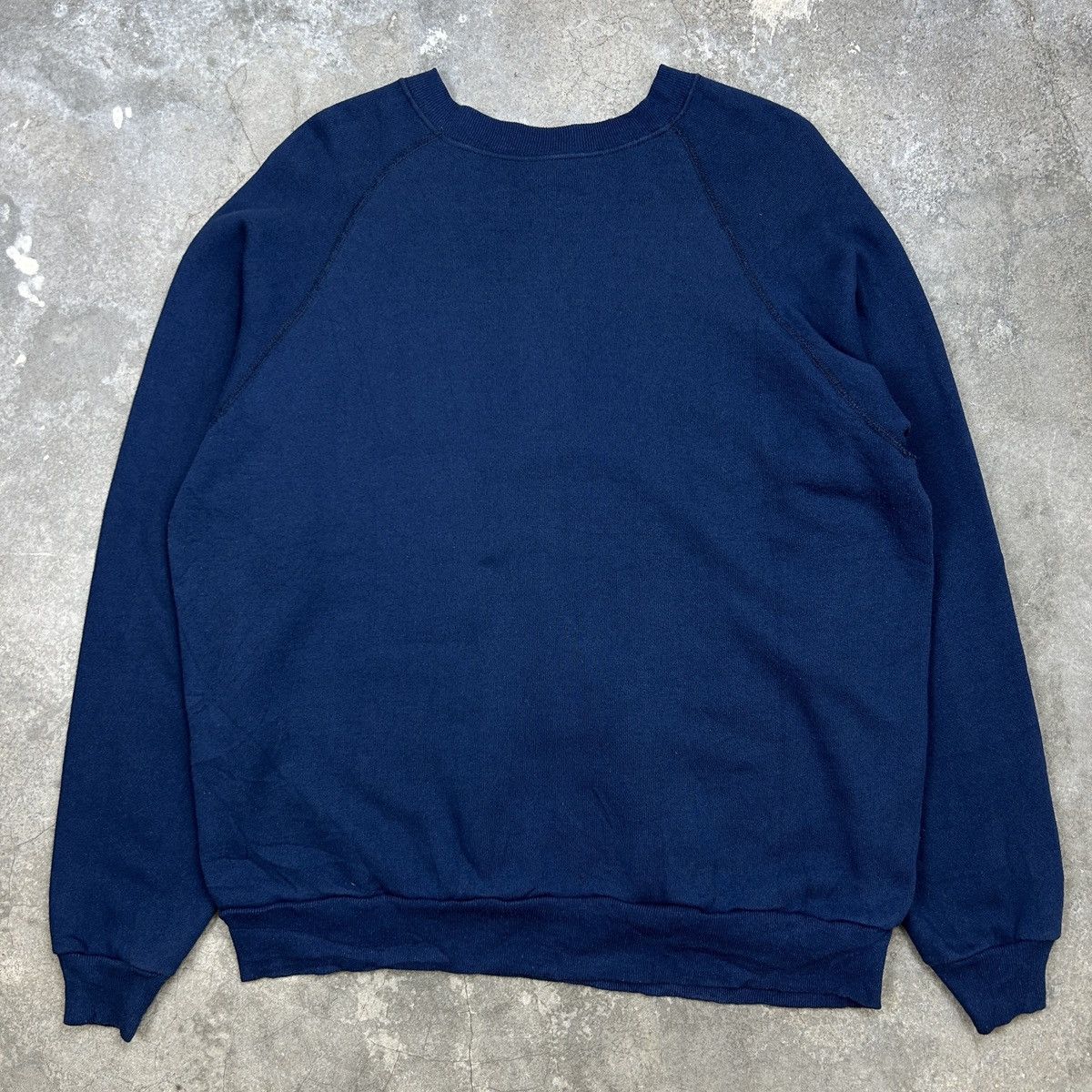 Vintage 1980s Tultex Crewneck Sweatshirt Size US XL / EU 56 / 4 - 1 Thumbnail