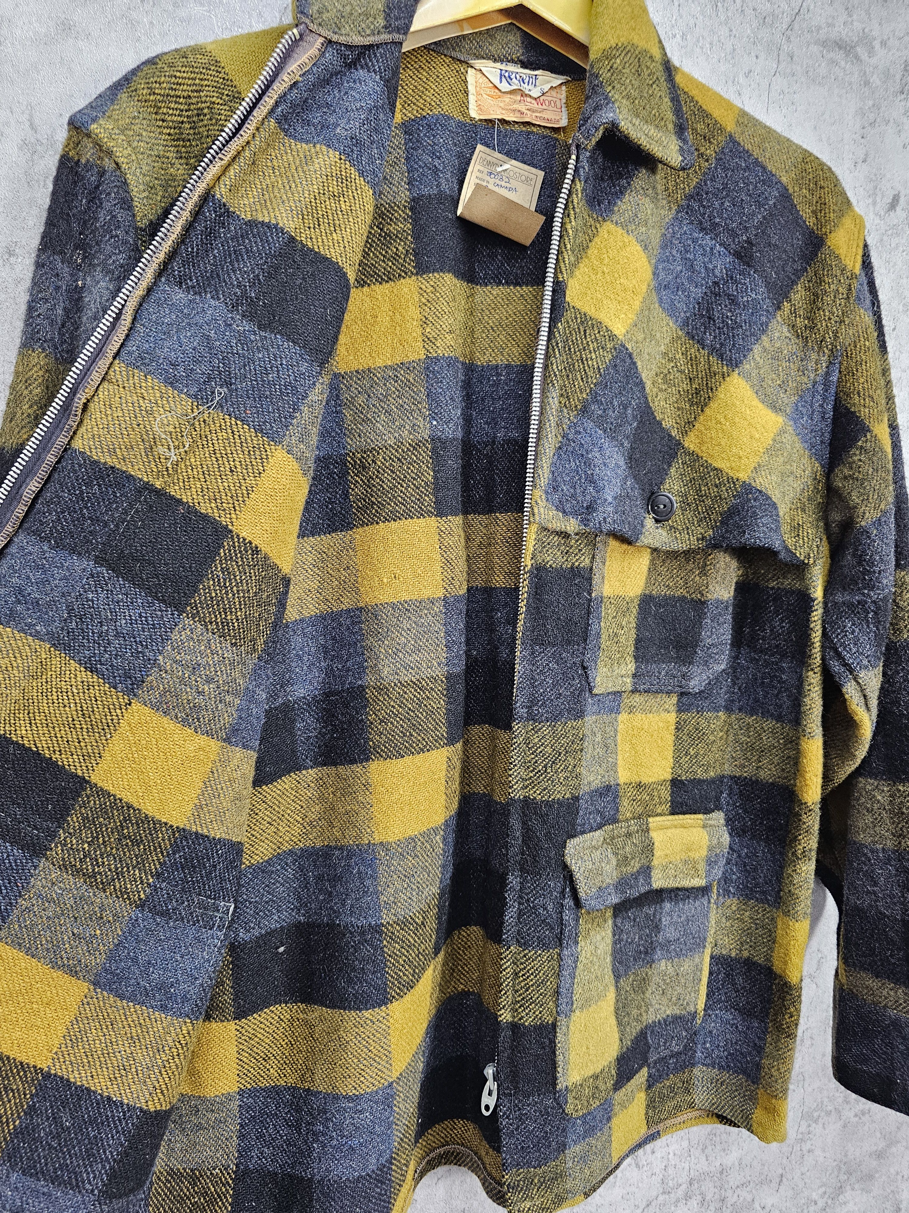 Vintage Vintage 60's Humphrey All Wool Coat Hunting Jacket J0032 Size US S / EU 44-46 / 1 - 10 Thumbnail