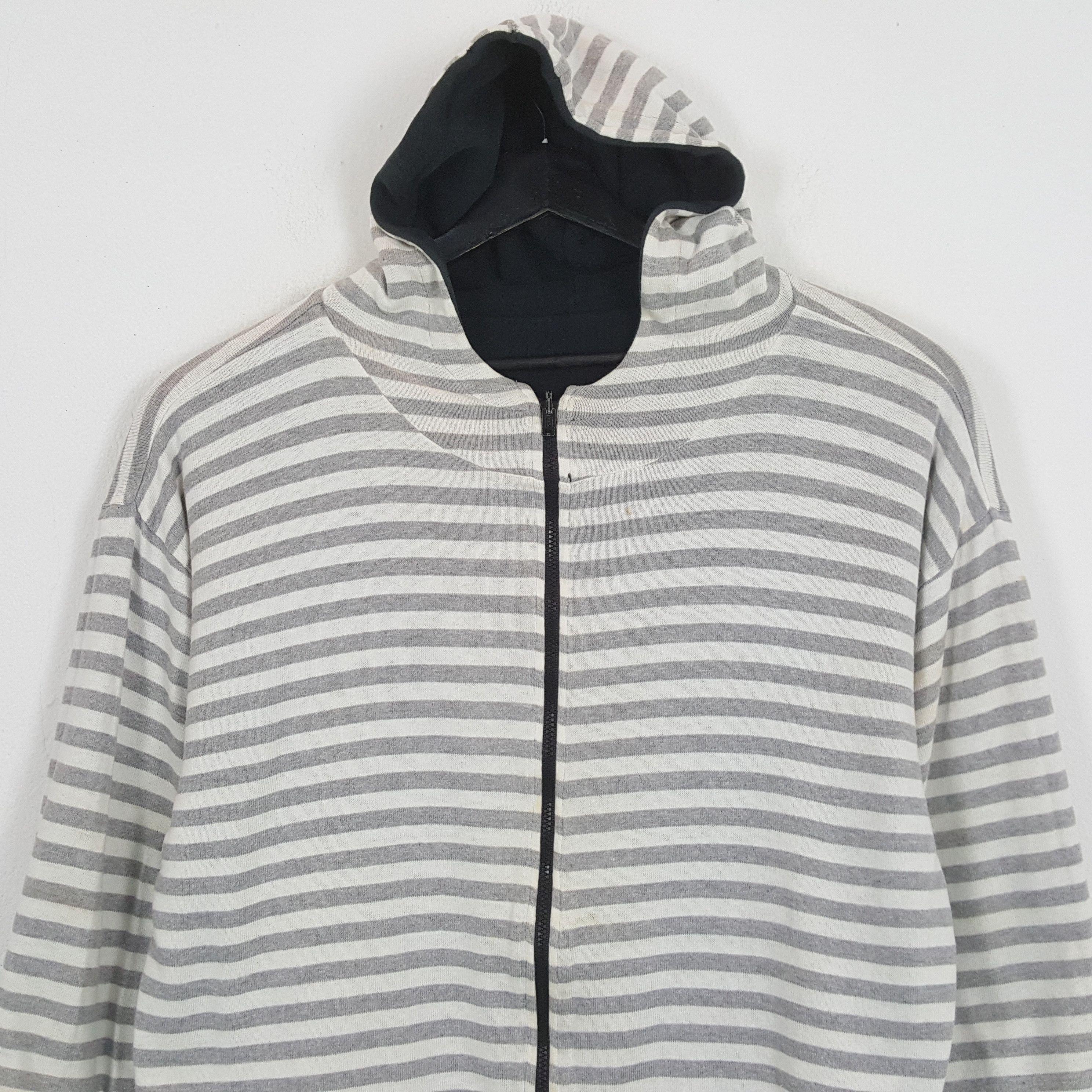 Issey Miyake Vintage I.S. ISSEY MIYAKE Japan Designer Reversible Hoodies Size US L / EU 52-54 / 3 - 6 Thumbnail