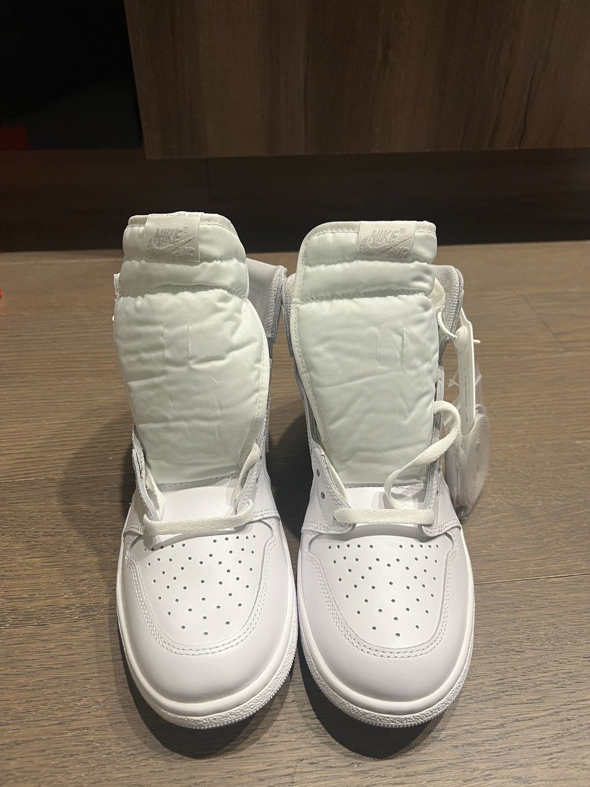 Jordan Brand Air Jordan 1 retro high ‘85 neutral grey Size US 11 / EU 44 - 3 Thumbnail