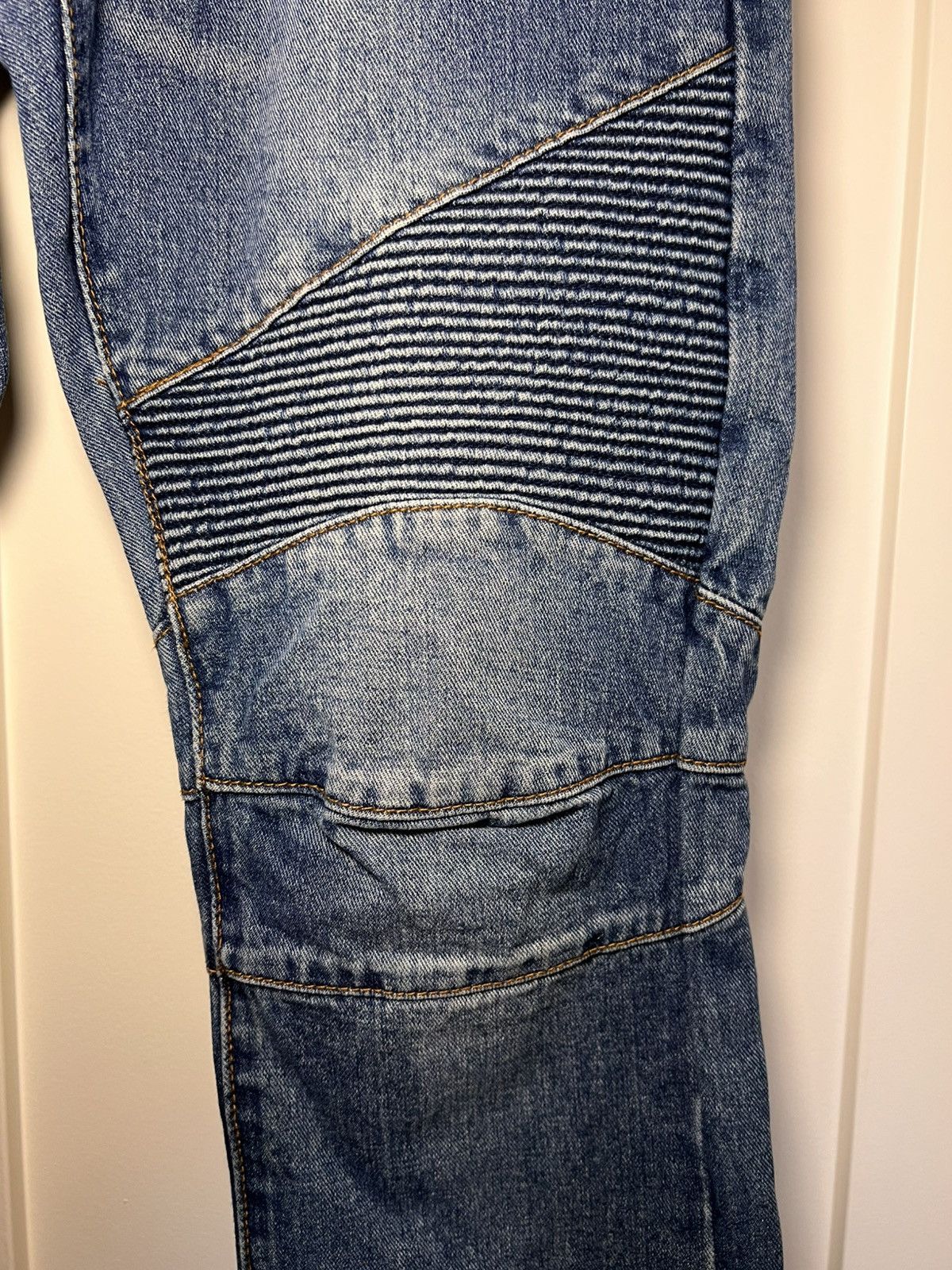 Balmain Vintage Balmain biker jeans Size US 34 / EU 50 - 9 Thumbnail