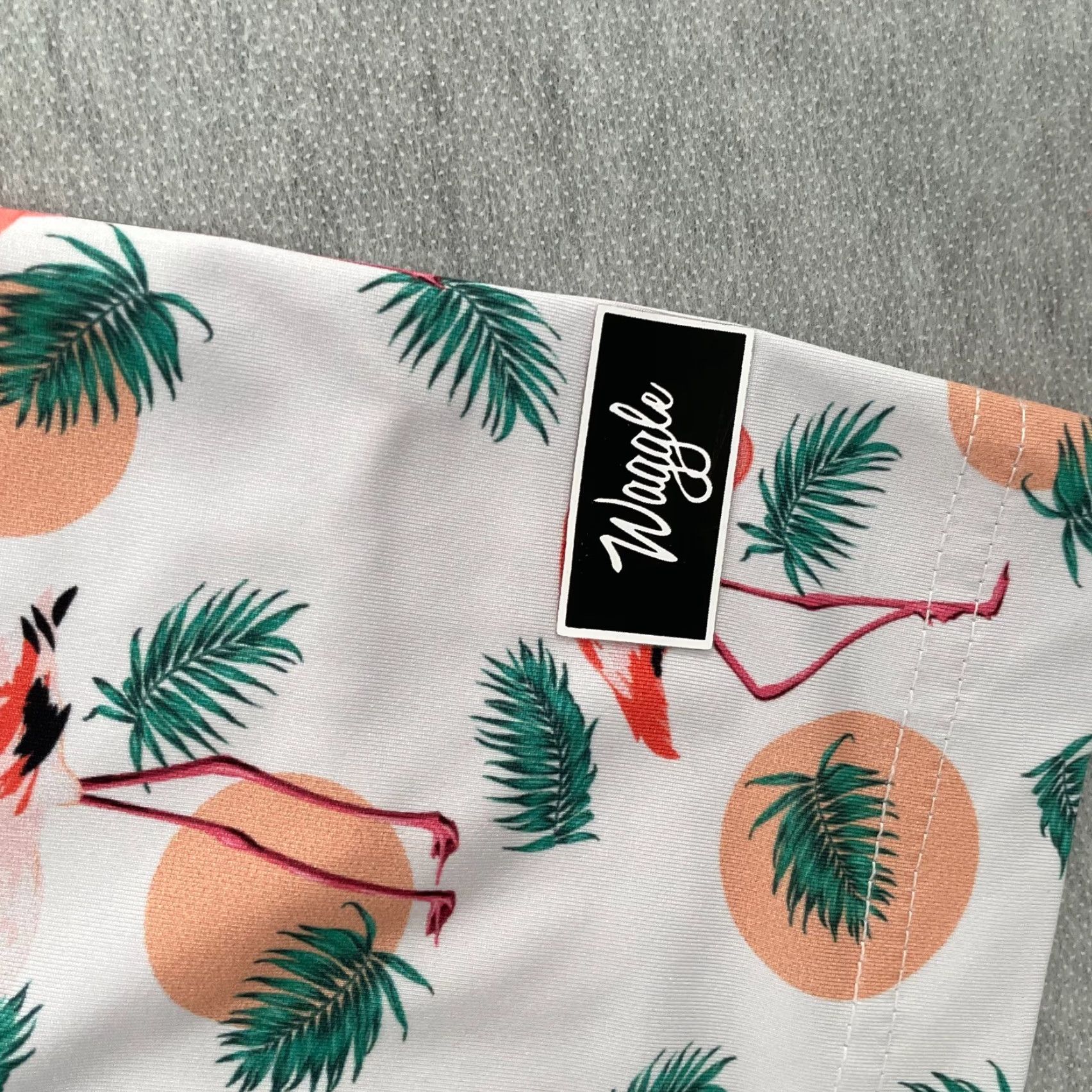Vintage Waggle Shirt Golf Polo 2XL Mens Performance Stretch White Flamingo Print All Over Breathable Casual Polo Shirt Size US XXL / EU 58 / 5 - 4 Thumbnail