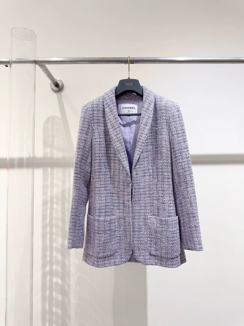 Chanel Chanel Lavender purple coat 2503-Nextarrow Size XS / US 0-2 / IT 36-38 - 1 Thumbnail