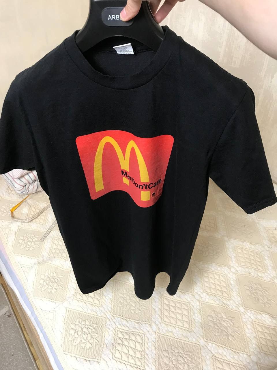 Vintage 🔥 Man Don’t Care McDonalds Humor Vintage 90s T Shirt USA Y2K Size US M / EU 48-50 / 2 - 6 Thumbnail