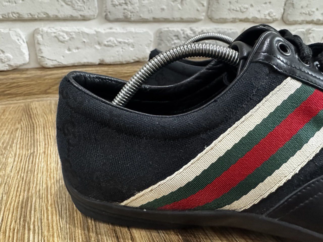 Gucci Gucci Vintage Men’s Sneakers Size 41 Size US 9 / EU 42 - 14 Thumbnail