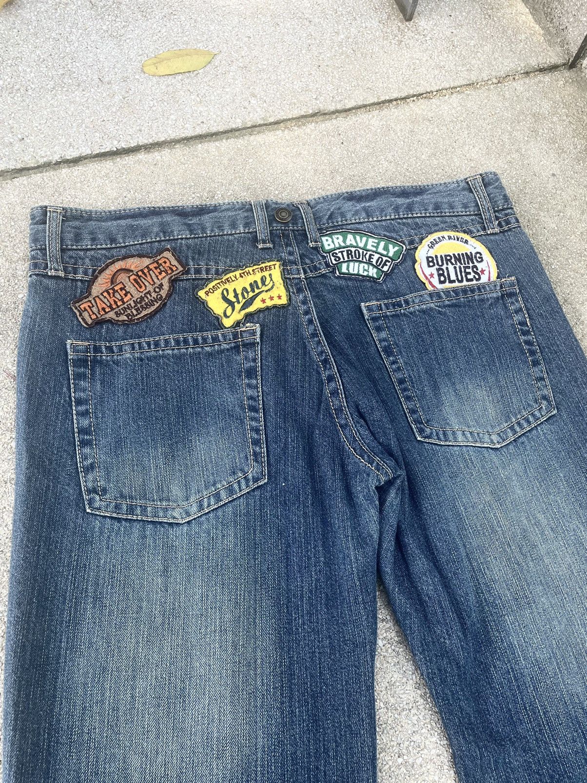 Vintage 🔥🔥Y2k denim jeans with pacthes🔥🔥 Size US 36 / EU 52 - 4 Thumbnail