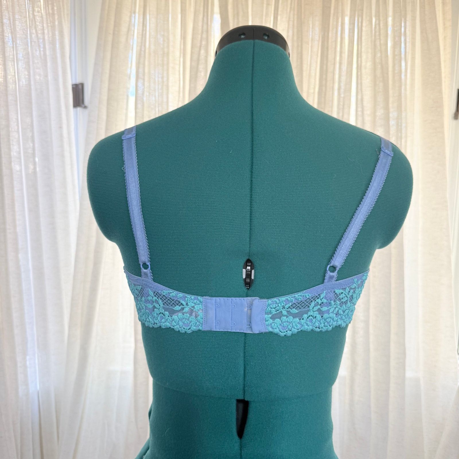 Other Wacoal Blue & Aqua Lace Bra | Sz 34C Size ONE SIZE - 5 Thumbnail