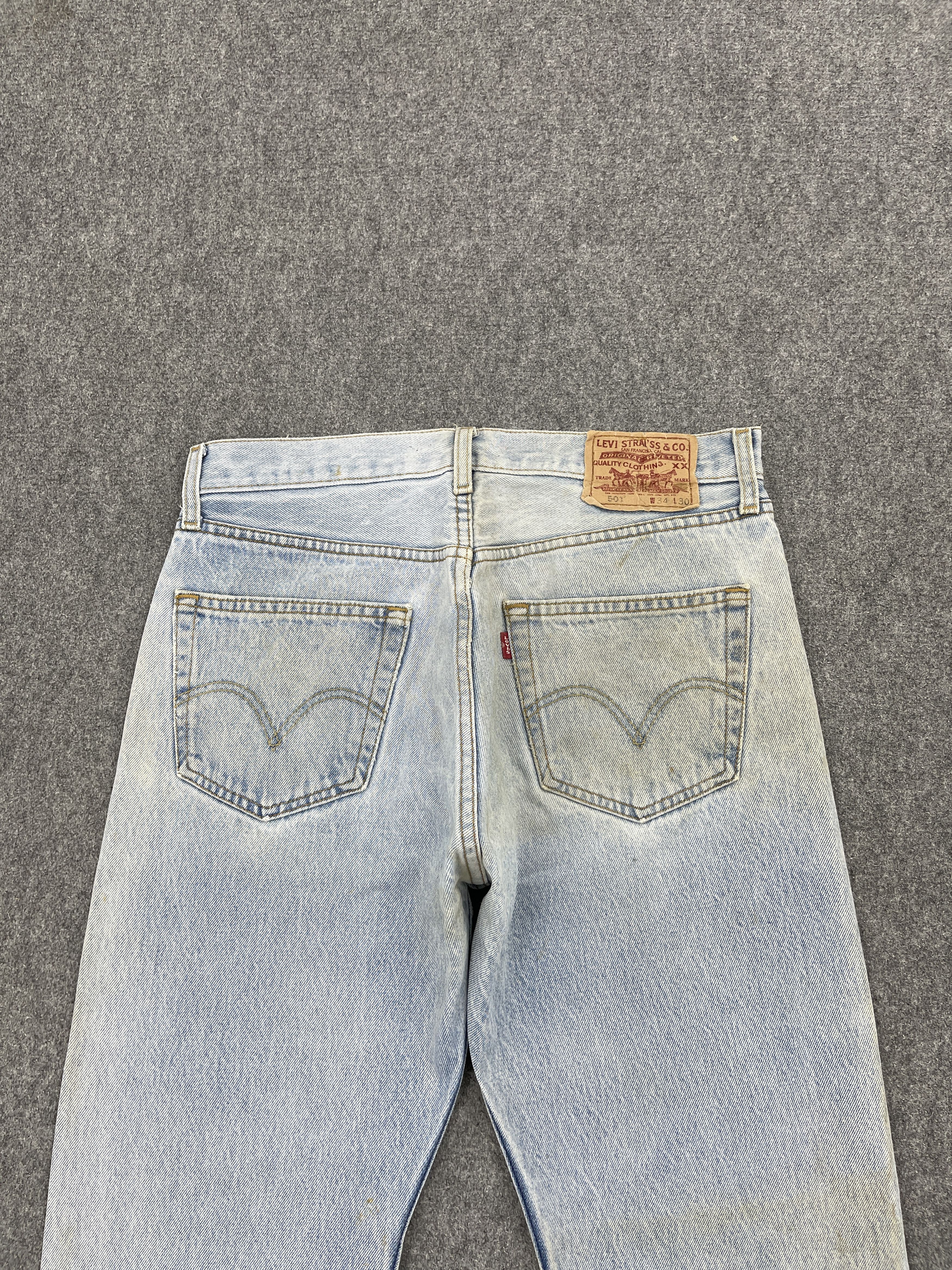 Levi's × Vintage Light Washed Vintage Levis 501 Denim Jeans Size US 31 - 4 Thumbnail