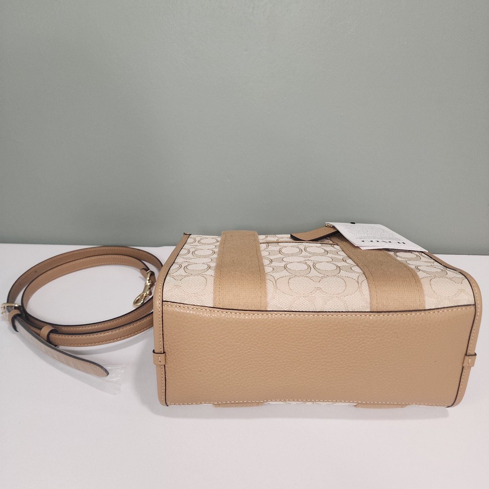Coach Coach CAR78 Signature Jacquard Smith Tote 24 Light Khaki Size ONE SIZE - 6 Thumbnail