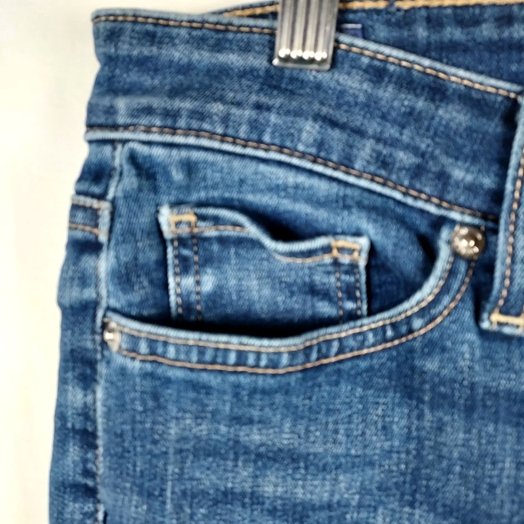Lucky Brand Lucky Brand Women’s Hayden Skinny Jeans Denim Blue Medium Wash 5-Pocket Raw Hem Jeans Women Medium Regular Slim 5-Pocket Design Size 32" / US 10 / IT 46 - 4 Thumbnail