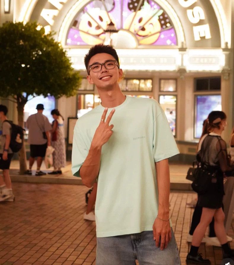 Balenciaga Balenciaga Mint green embroidered logo short sleeves Size US S / EU 44-46 / 1 - 6 Thumbnail