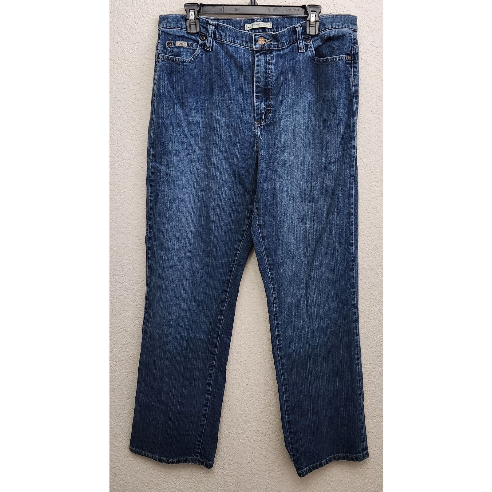 Lee Lee Blue Relaxed Straight Leg 5 Pocket Jeans 16 Long Soft Size 38" / US 16 / IT 52 - 1 Thumbnail