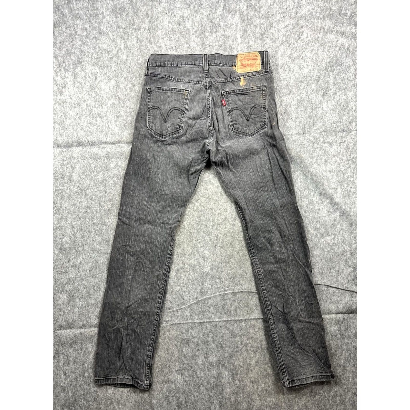 Levi's VINTAGE Levi's 514 Jeans Men Slim Straight Gray/Black 33x34 Denim Wax Stained Distressed Size US 33 - 2 Thumbnail