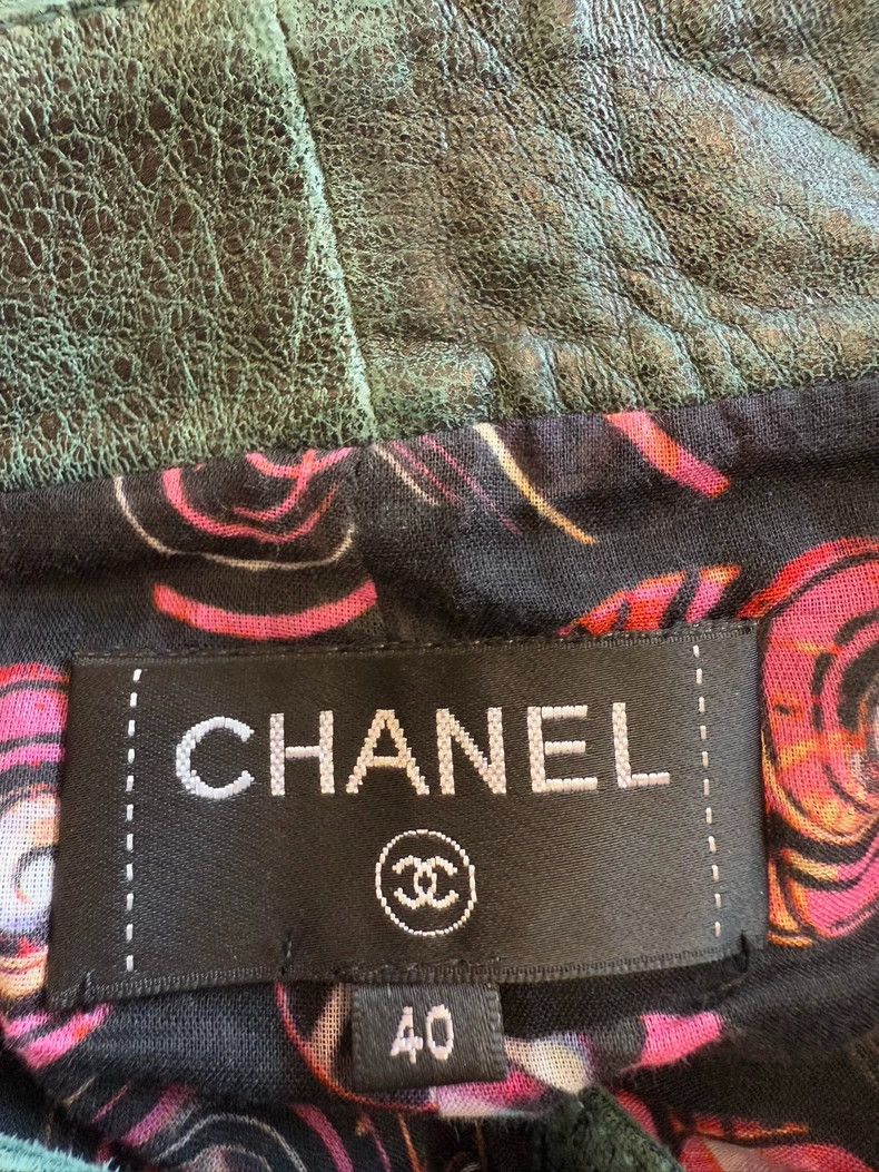 Chanel Chanel Leather shorts 2504-Nextarrow Size 26" / US 2 / IT 38 - 4 Thumbnail