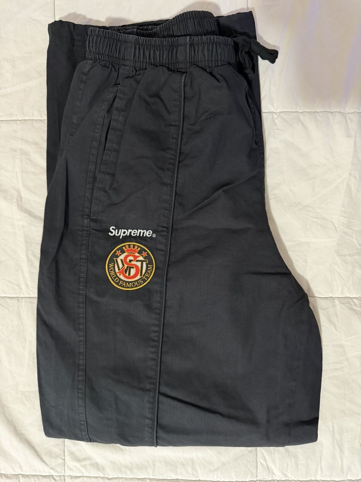 Supreme × Umbro Supreme Umbro ripstop Track Pants (SS26) Black Medium Size US 31 - 4 Thumbnail