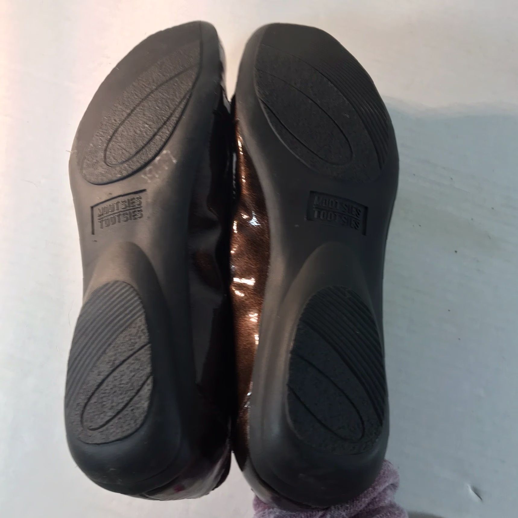 Vintage VINTAGE Mootsies Tootsies Loafers Women’s Size 8M Brown Shiny Leather Casual Dress Flats Size US 8 / IT 38 - 6 Thumbnail