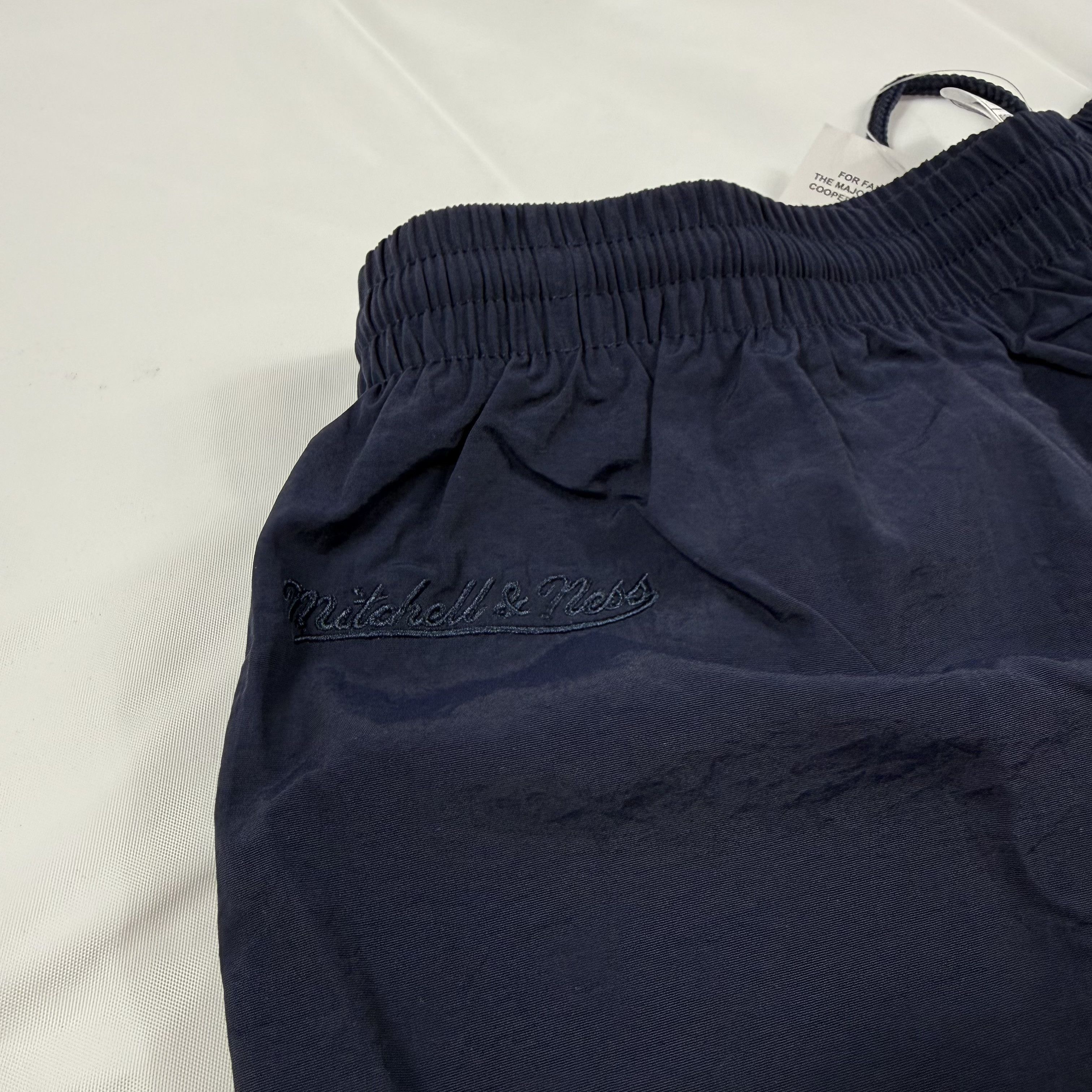 Mitchell & Ness Mitchell & Ness New York Yankees World Series Nylon Shorts Size US 39 - 12 Thumbnail