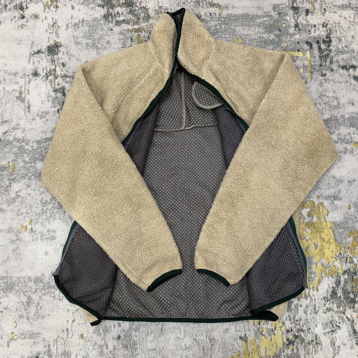 Patagonia Vintage 1997 Patagonia Sherpa Cream Deep Pile Retro Jacket Size US M / EU 48-50 / 2 - 3 Thumbnail