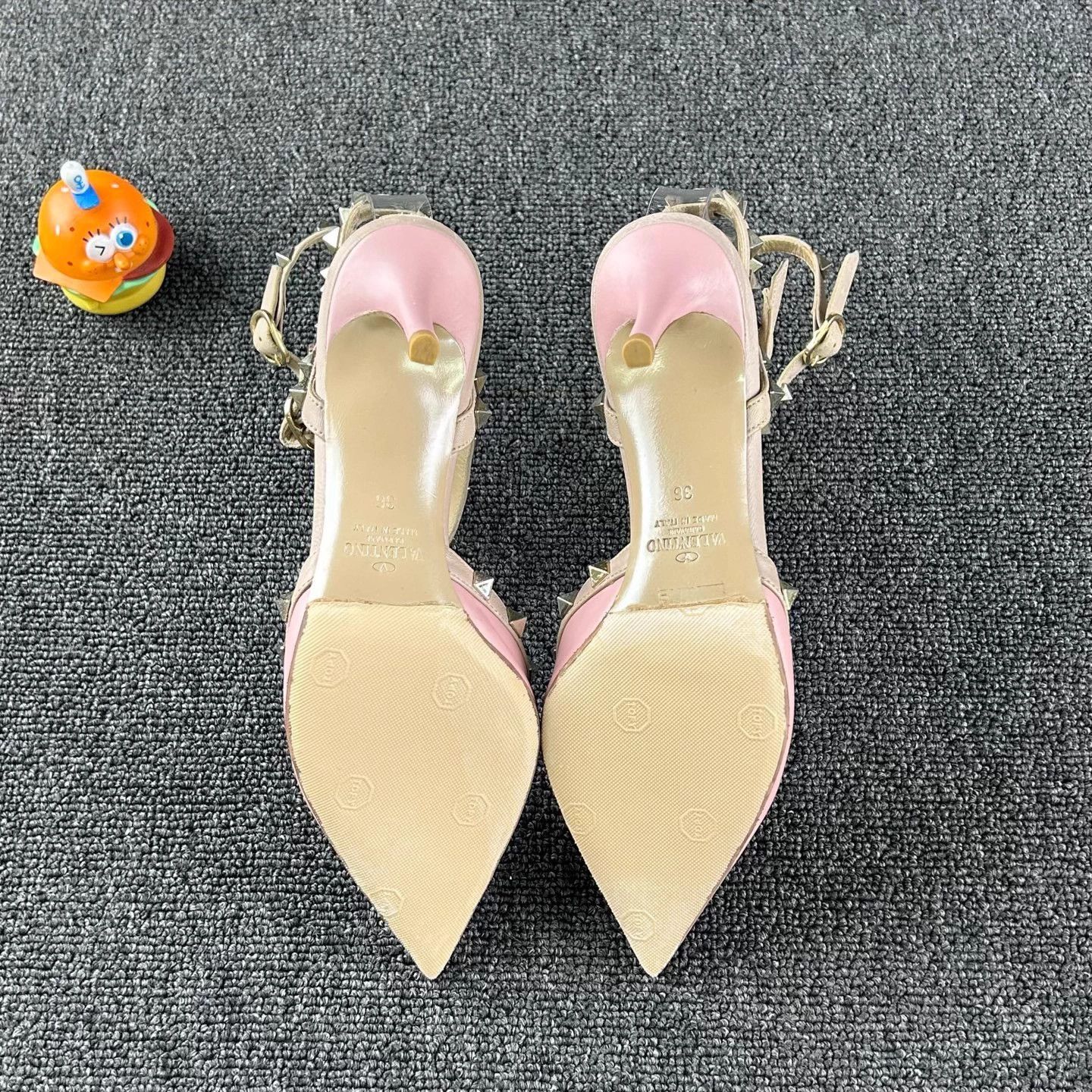 Valentino Valentino Cherry Blossom Pink Heels 36 Size US 5 / IT 35 - 6 Thumbnail
