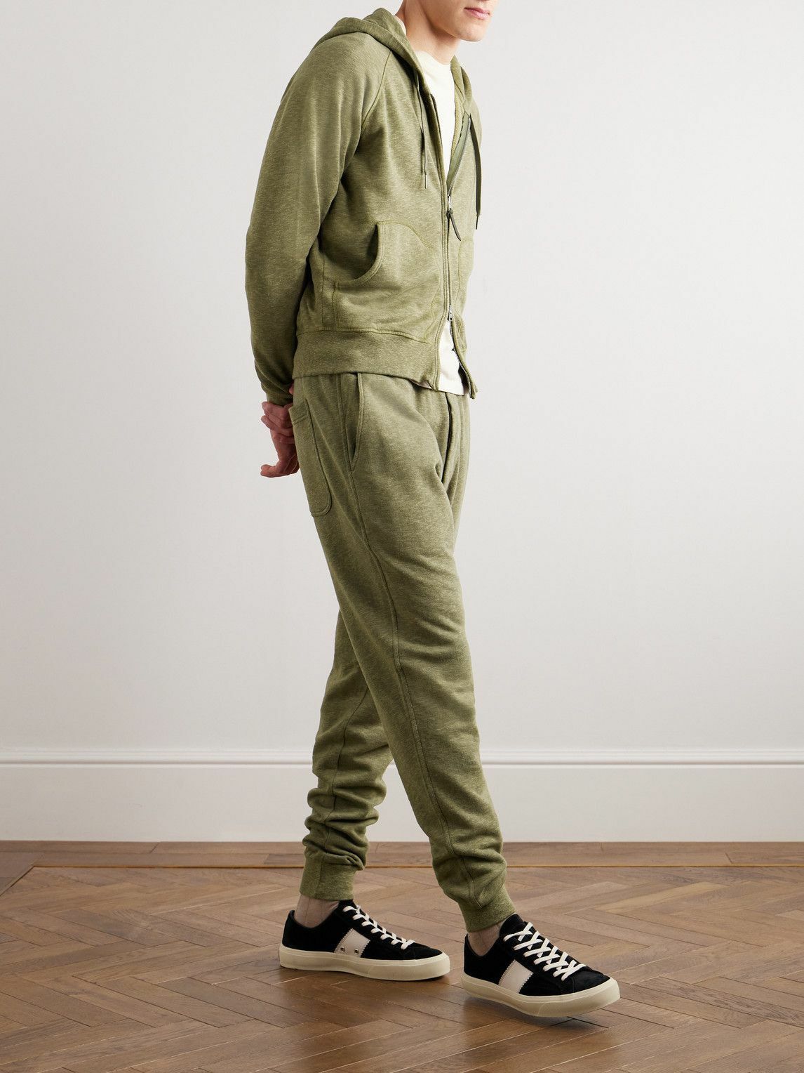 Tom Ford o1w1db10225 TFJ208 Sweatpants & Joggers in Military Green Size US 30 / EU 46 - 2 Thumbnail