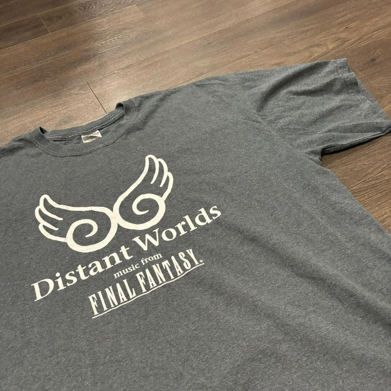 Gildan Vintage distant world music from final fantasy t shirt XL Size US XL / EU 56 / 4 - 1 Thumbnail