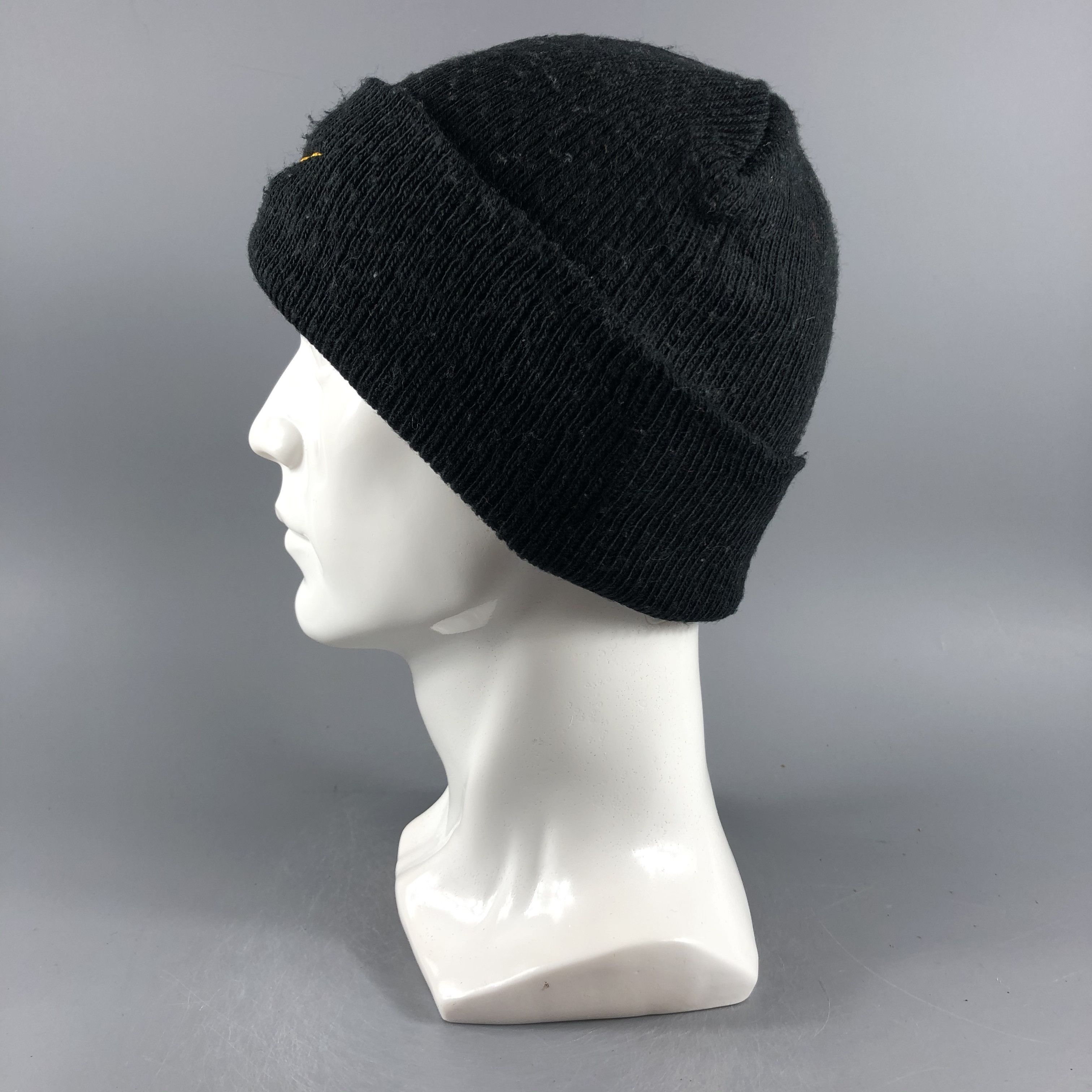 Nike × Vintage Nike Big Logo Beanie Snow Hat Snow Cap -D270 Size ONE SIZE - 1 Thumbnail