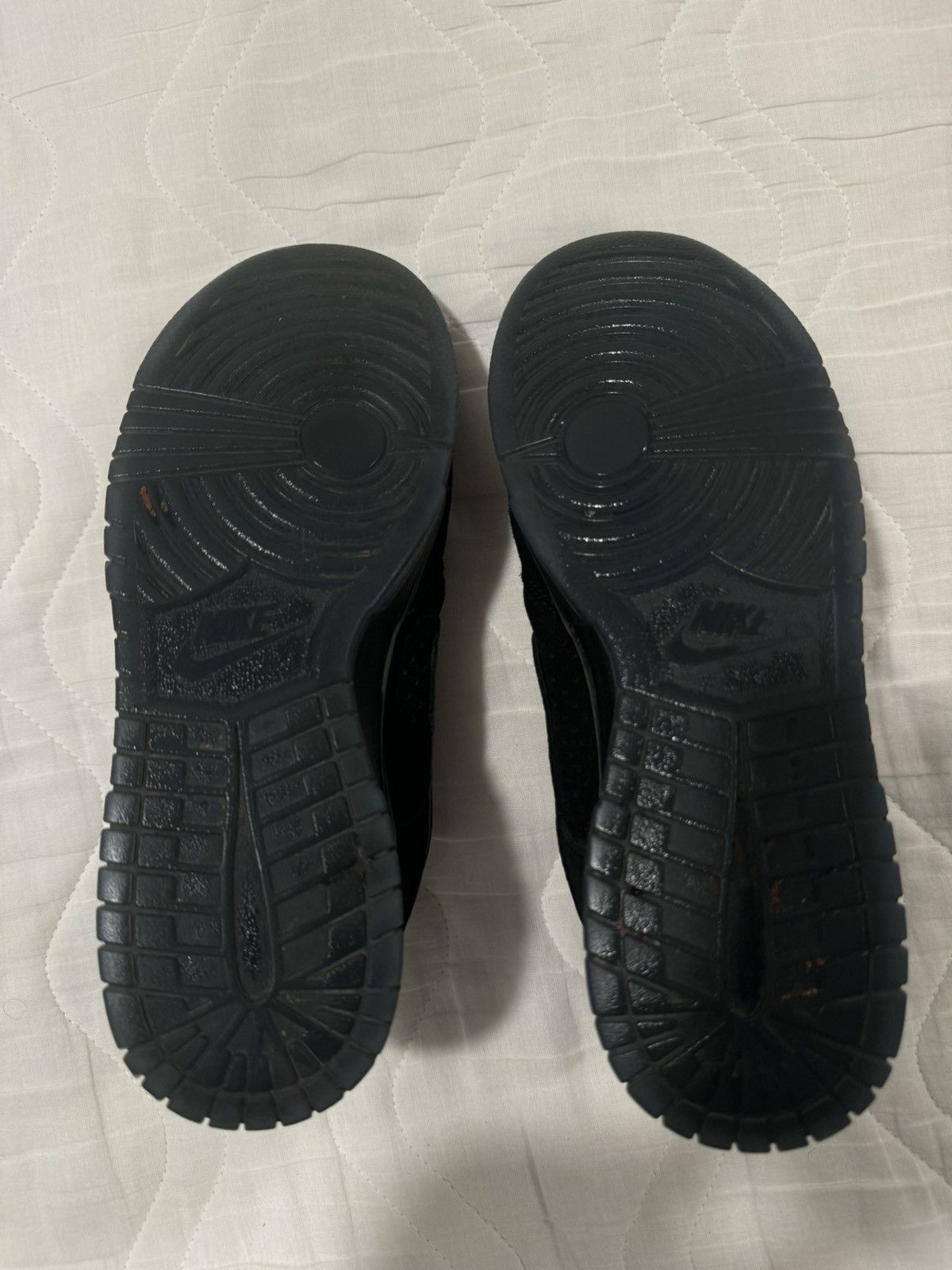 Nike Nike Dunk Low SP x UNDEFEATED Size US 9.5 / EU 42-43 - 6 Thumbnail