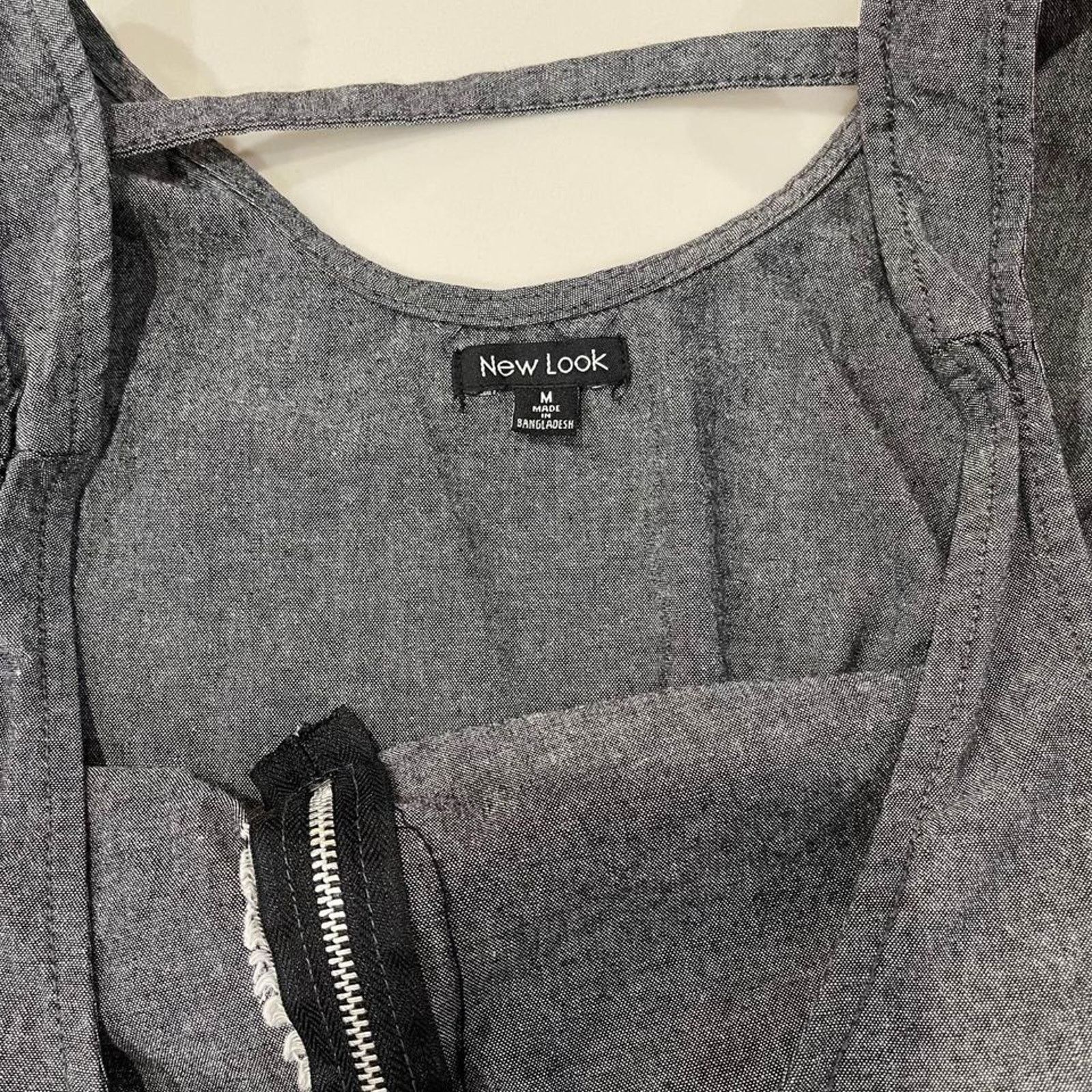 New Look New Look Gray Sleeveless Blouse Silver Accents Womens Medium Size M / US 6-8 / IT 42-44 - 5 Thumbnail