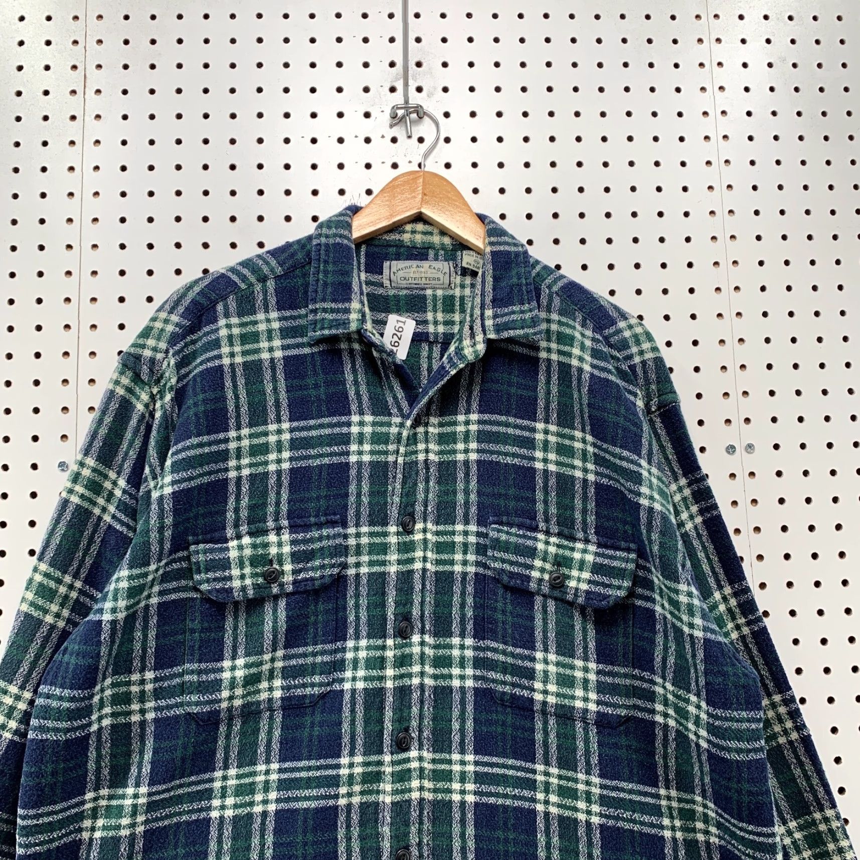 American Eagle Outfitters VINTAGE American Eagle Shirt Plaid Knit Button-Up Adult XL Green 90s Mens Size US XL / EU 56 / 4 - 5 Thumbnail