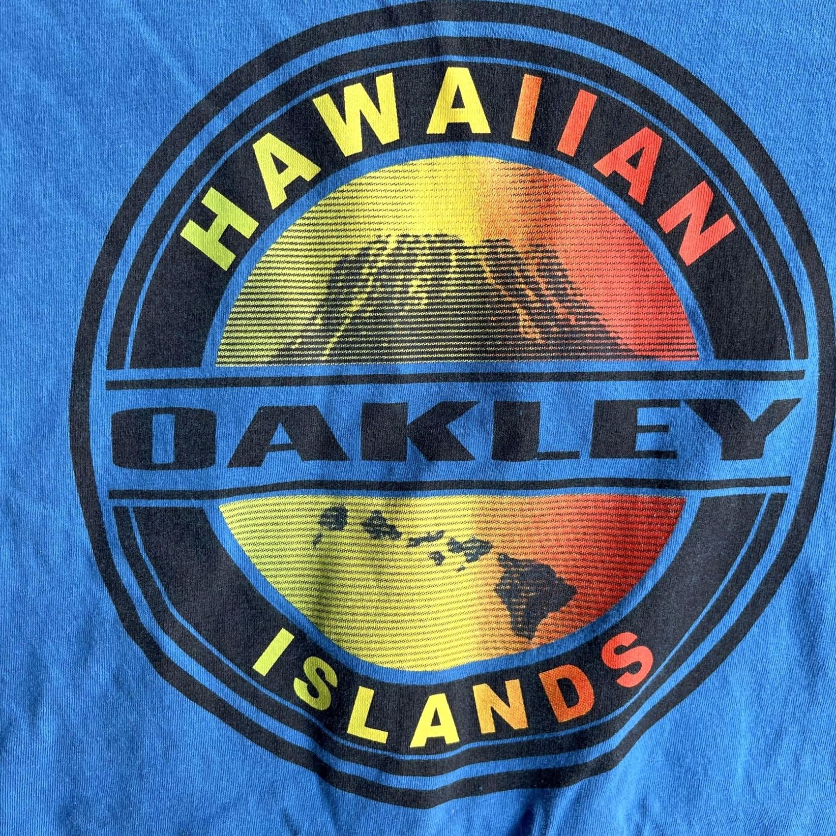 Oakley Oakley Shirt Mens S Blue Hawaiian Islands Surf Tropical Graphic Tee Size US S / EU 44-46 / 1 - 2 Thumbnail