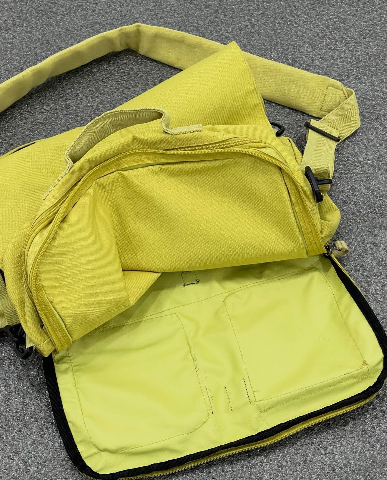 Nike × Vintage Vintage nike shoulder bag Size ONE SIZE - 12 Thumbnail