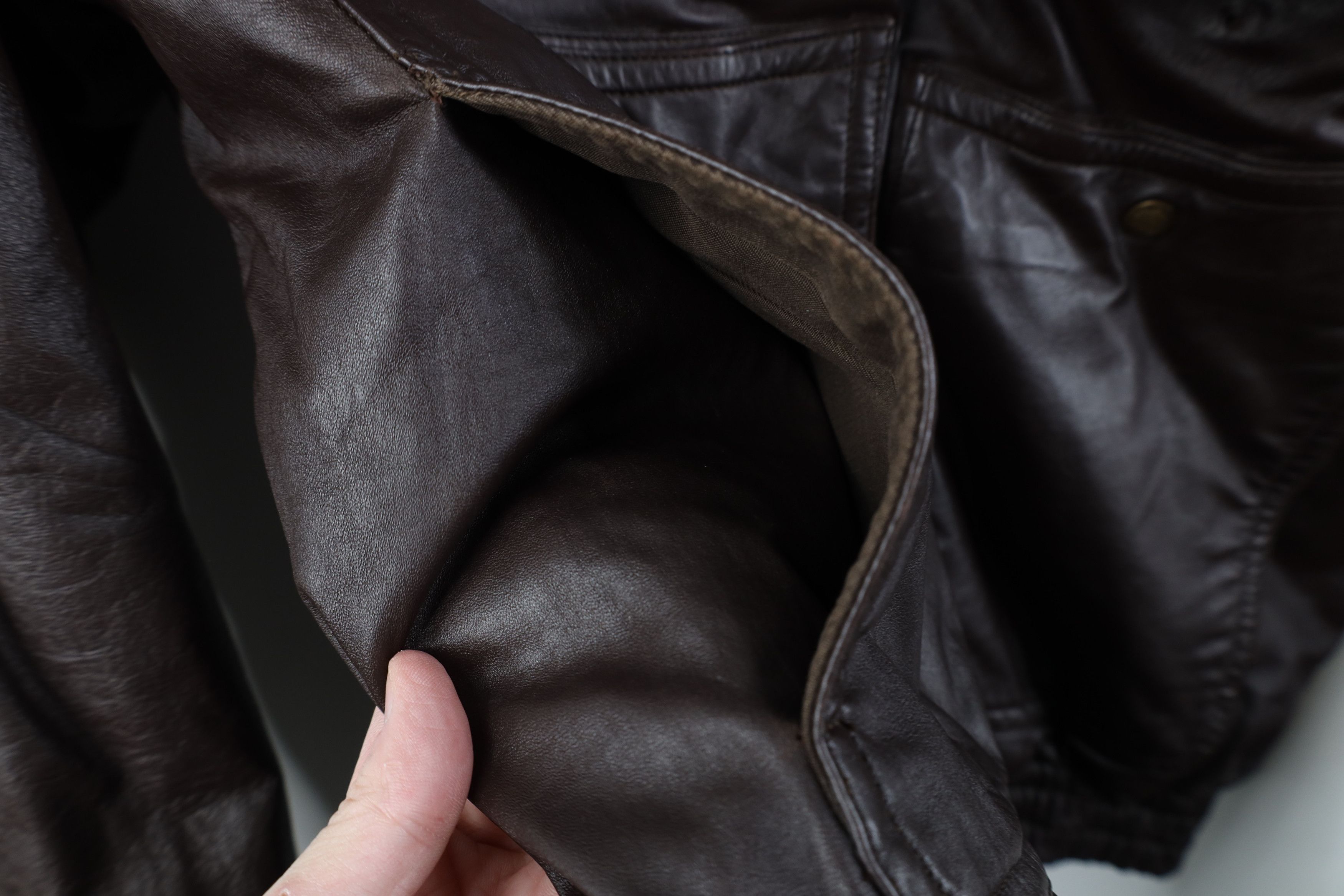 Vintage Vintage 90s Streetwear Quilted Leather Bomber Jacket Brown Size US M / EU 48-50 / 2 - 8 Thumbnail